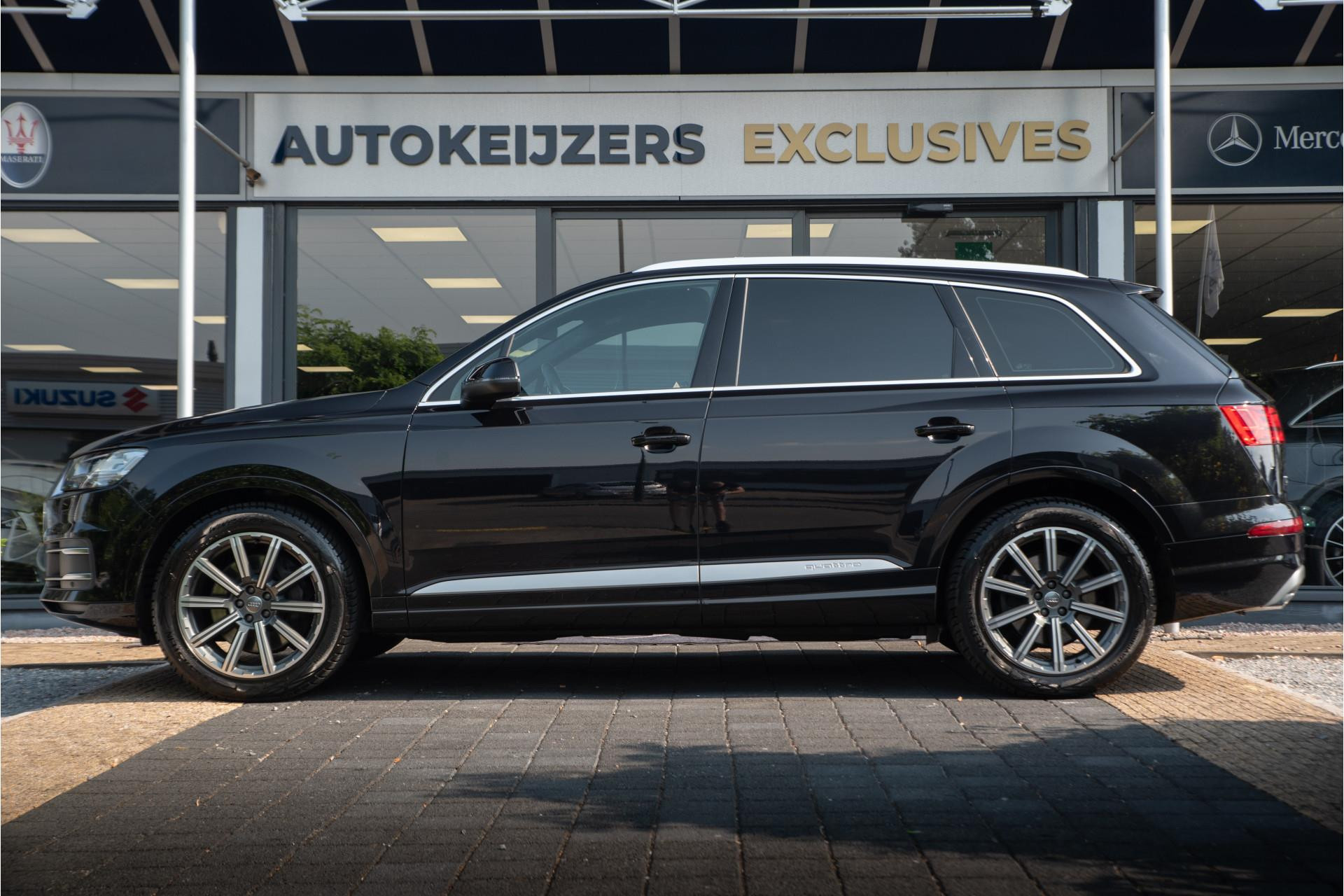 Audi Q7 3.0 TDI quattro Pro Line + 7p Luchtvering 2016 Orcazwart metallic 3