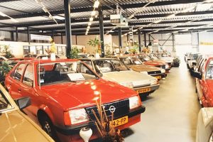 Foto van de showroom uit 1985