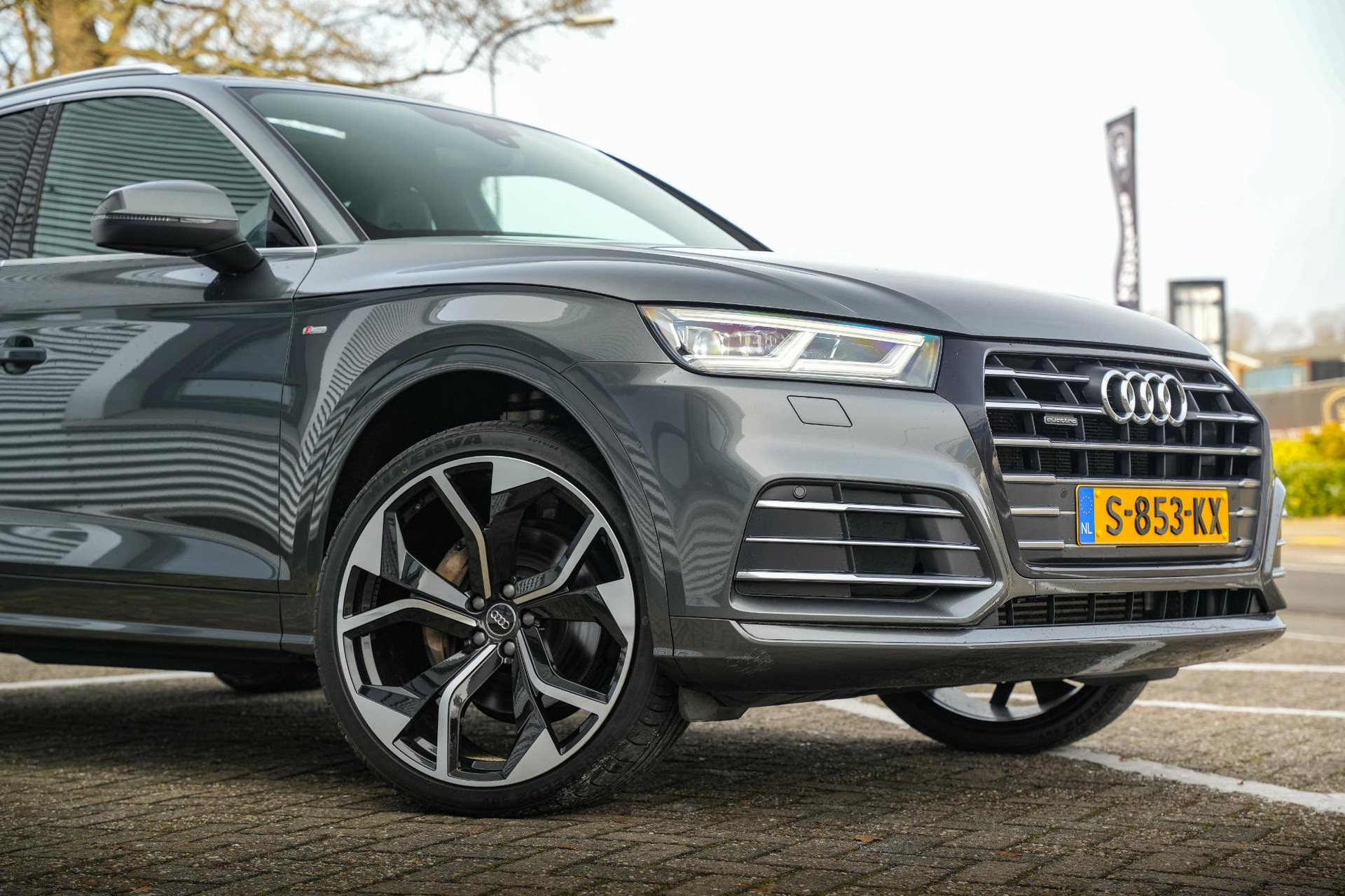 Audi Q5 55 TFSI e quattro Competition 2020 Daytonagrijs pareleffect 35