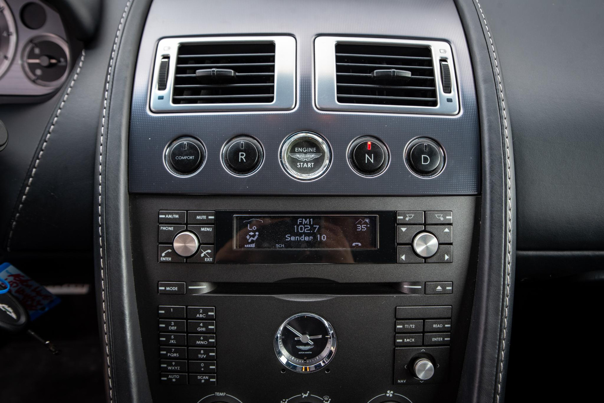 Aston Martin V8 Vantage Roadster 4.3 V8 Sportshift 2008  16