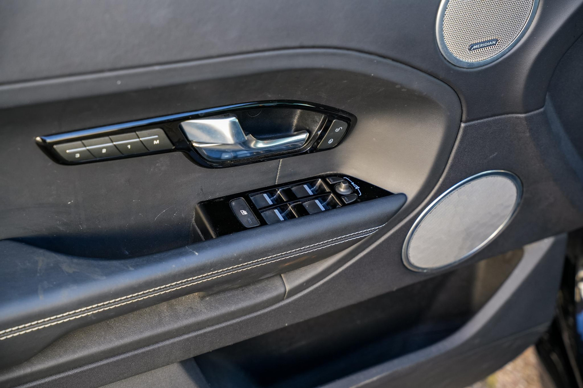 Land Rover Range Rover Evoque 2.0 Si 4WD Dynamic 2012  14