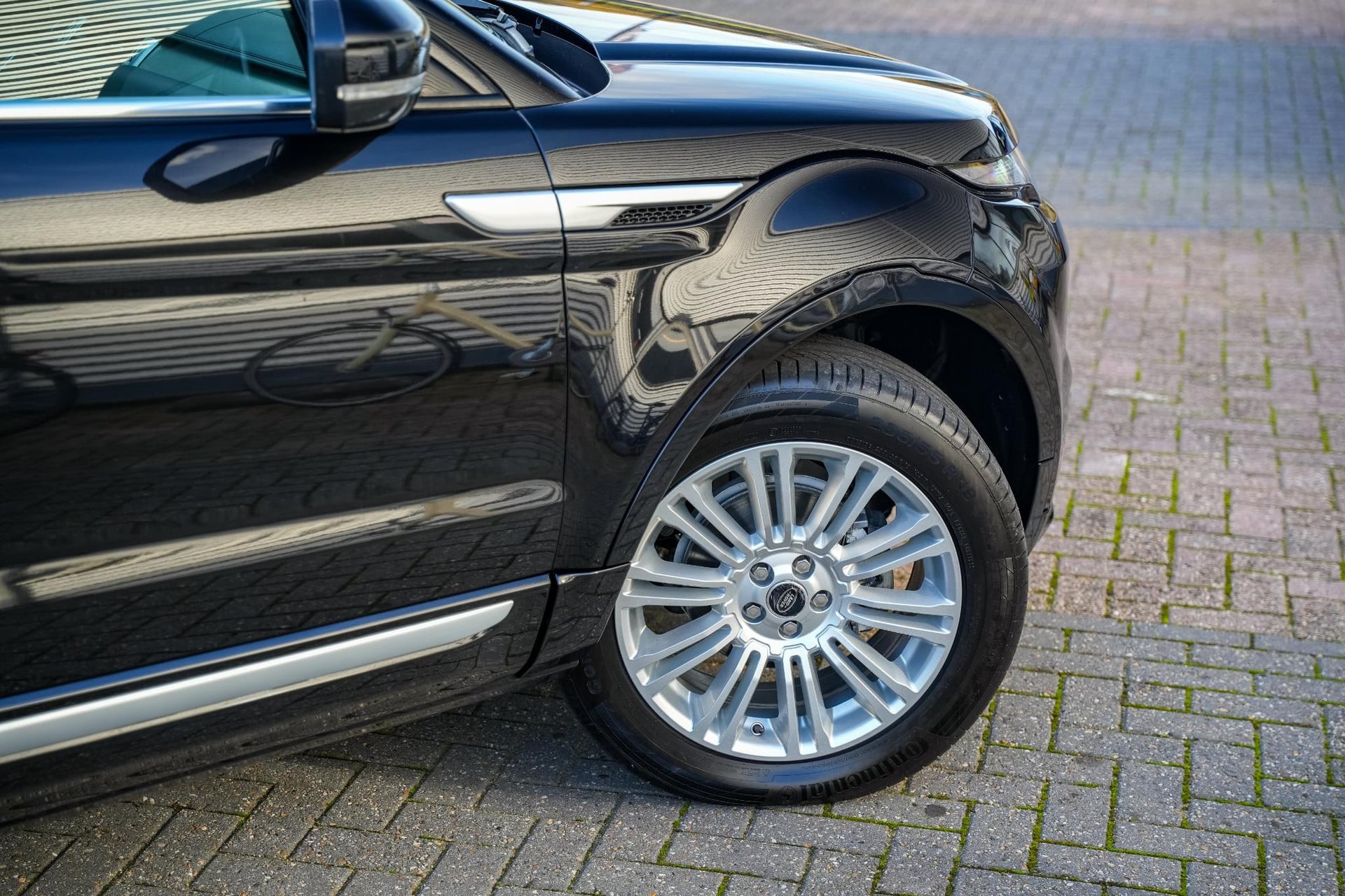 Land Rover Range Rover Evoque 2.0 Si 4WD Dynamic 2012 Zwart 32