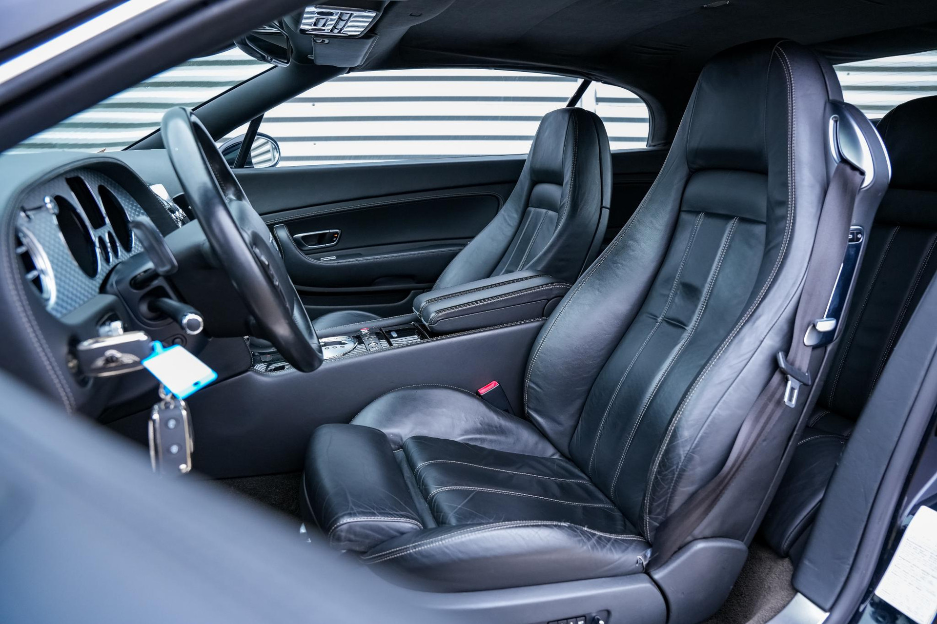 Bentley Continental GTC 6.0 W12 2007  8