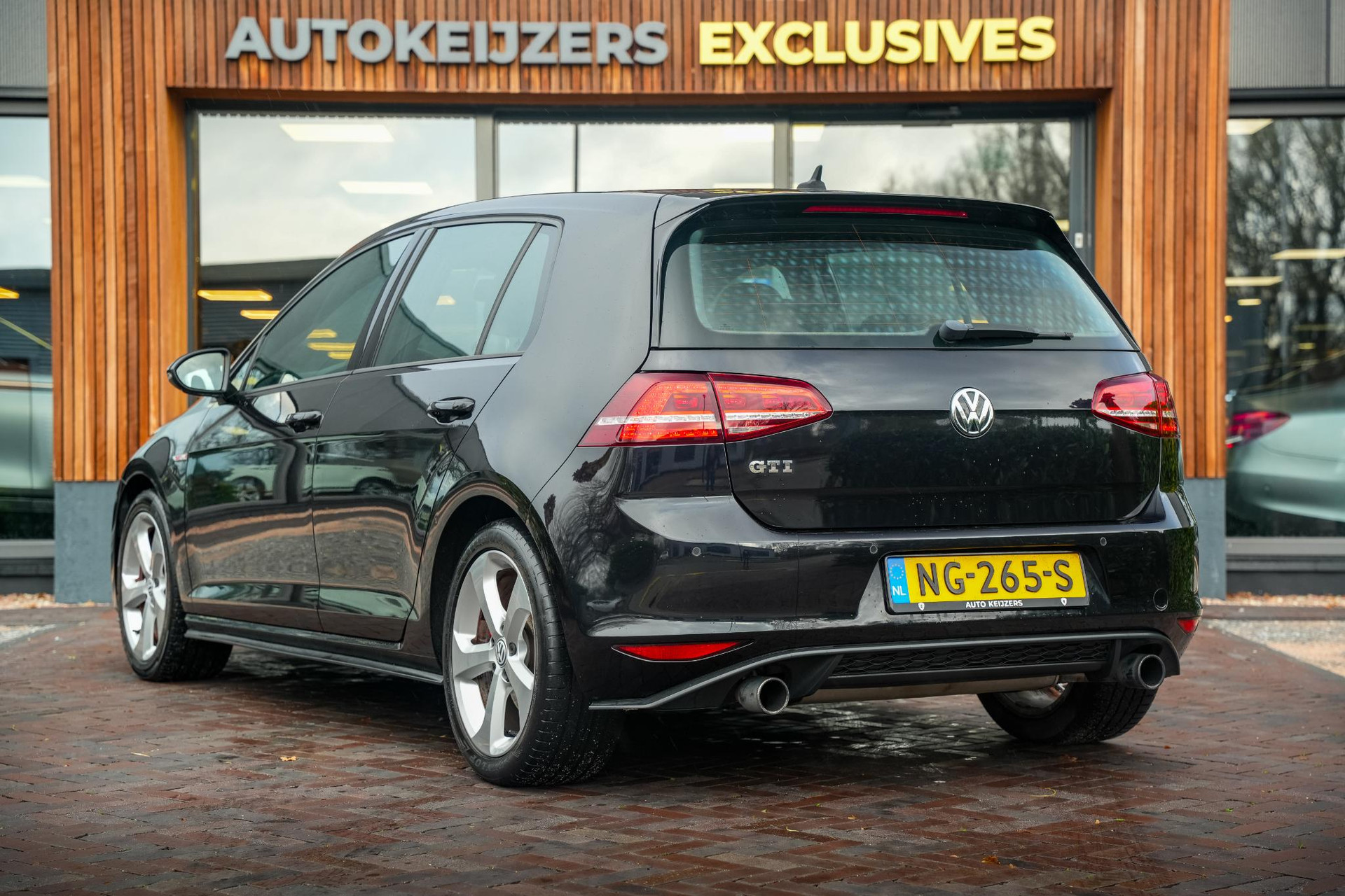 Volkswagen Golf 2.0 TSI GTI 2016  7
