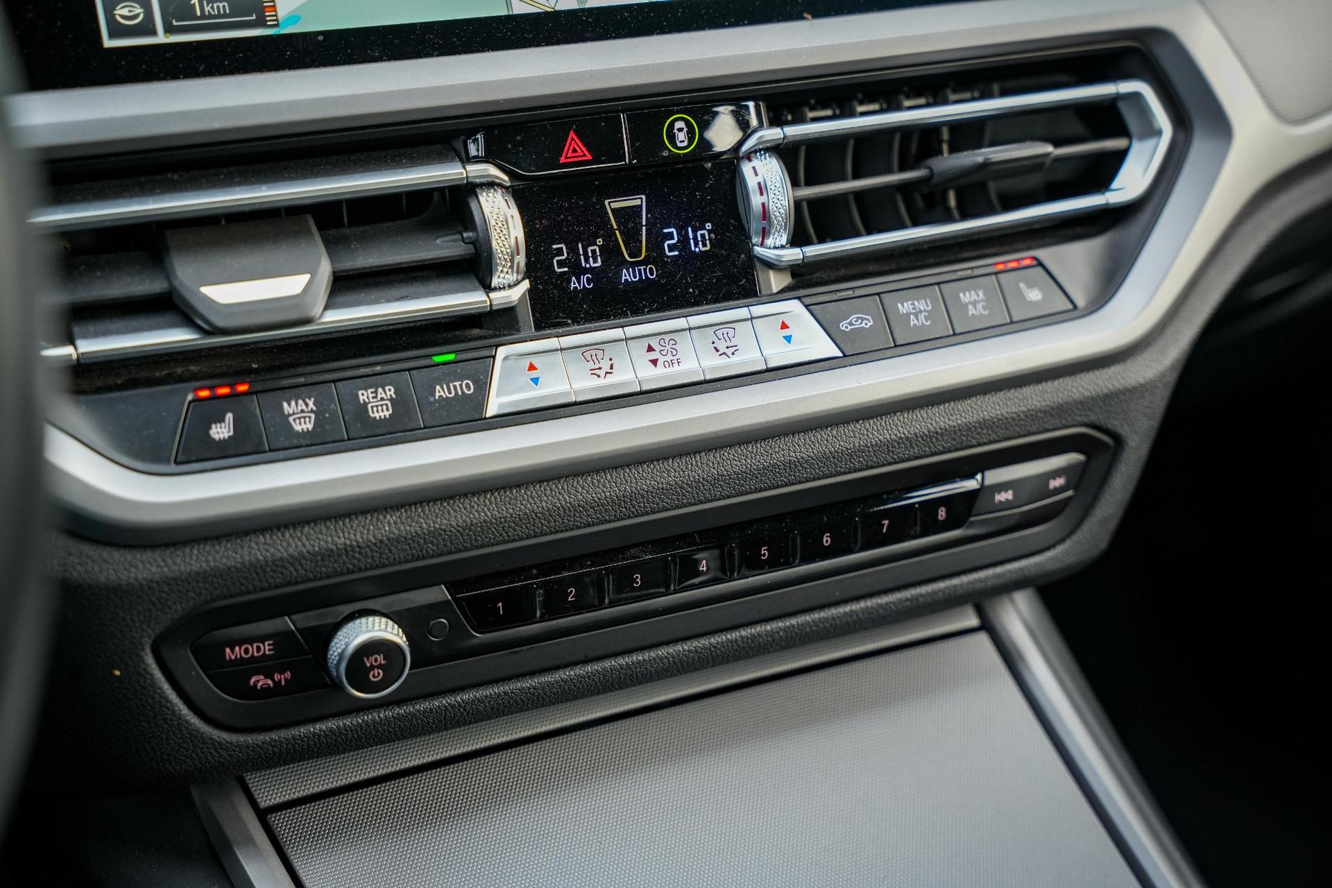 BMW 3-serie 320e Business Edition Plus 2021 Schwarz uni 16