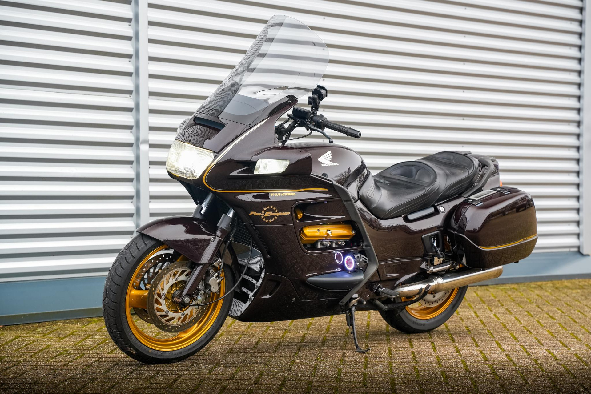 Honda  ST 1100 Pan European 1996 Bruin 4