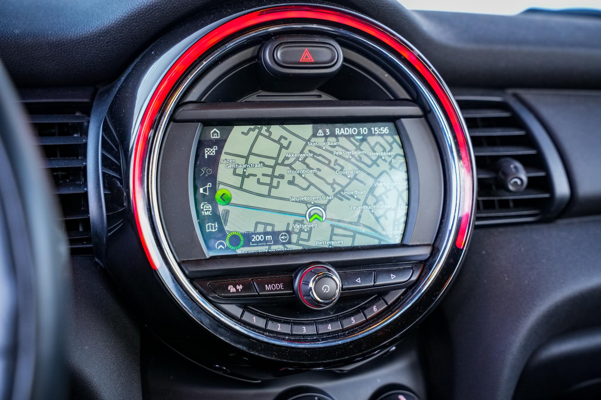 MINI 5-deurs 1.5 One 2019 Midnight black 18