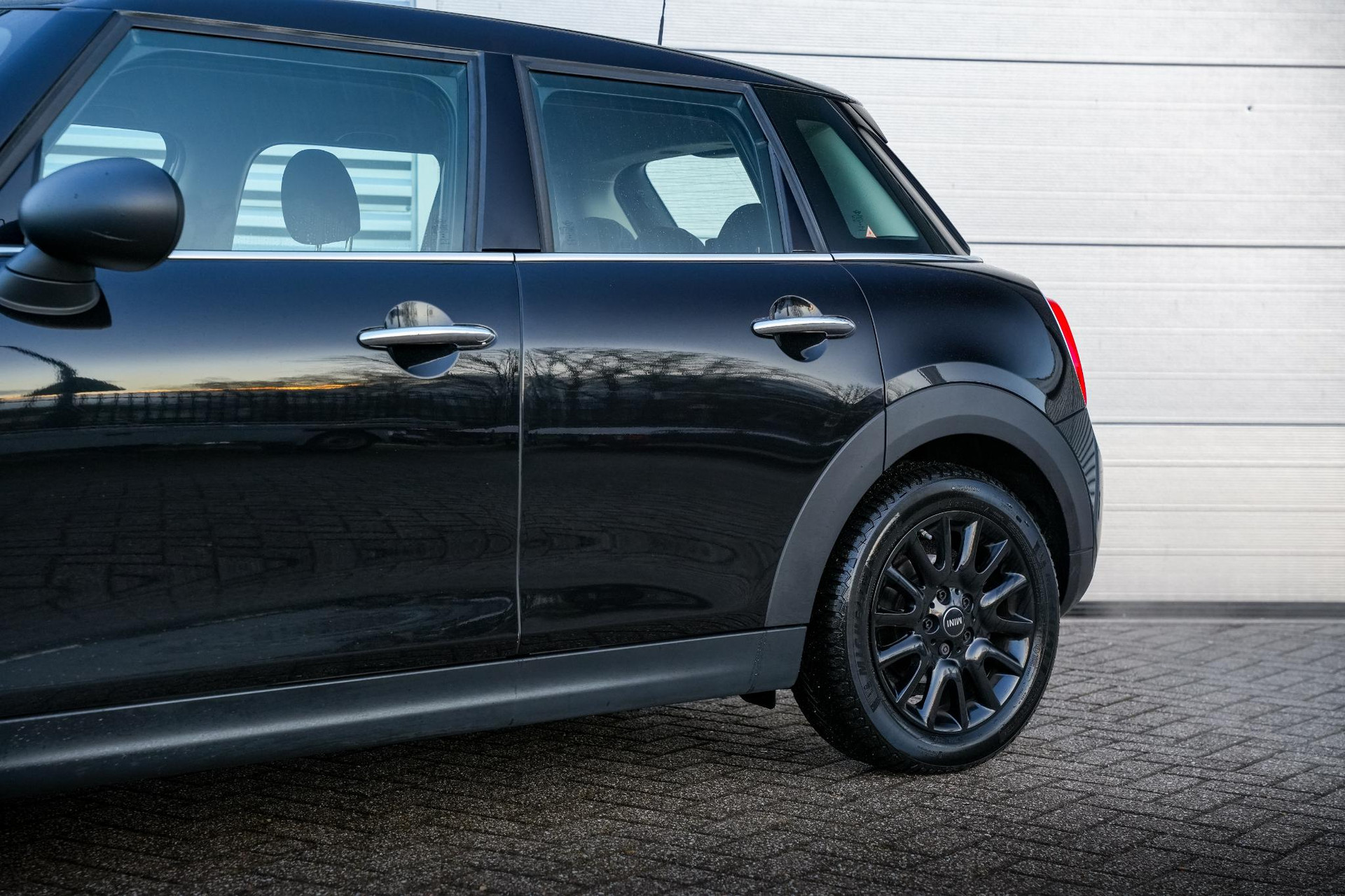 MINI 5-deurs 1.5 One 2019 Midnight black 27