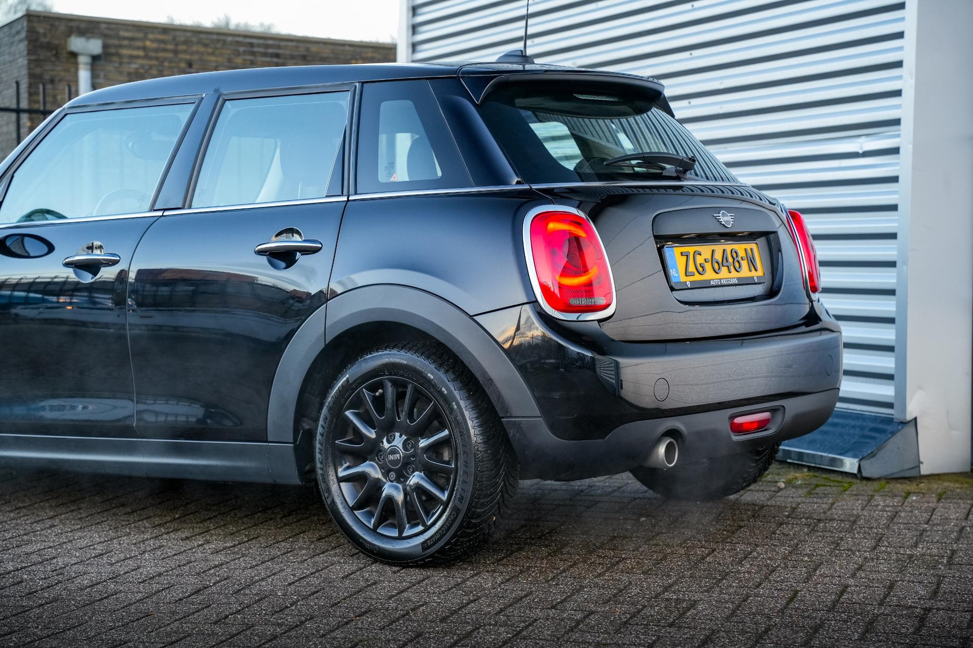 MINI 5-deurs 1.5 One 2019 Midnight black 28