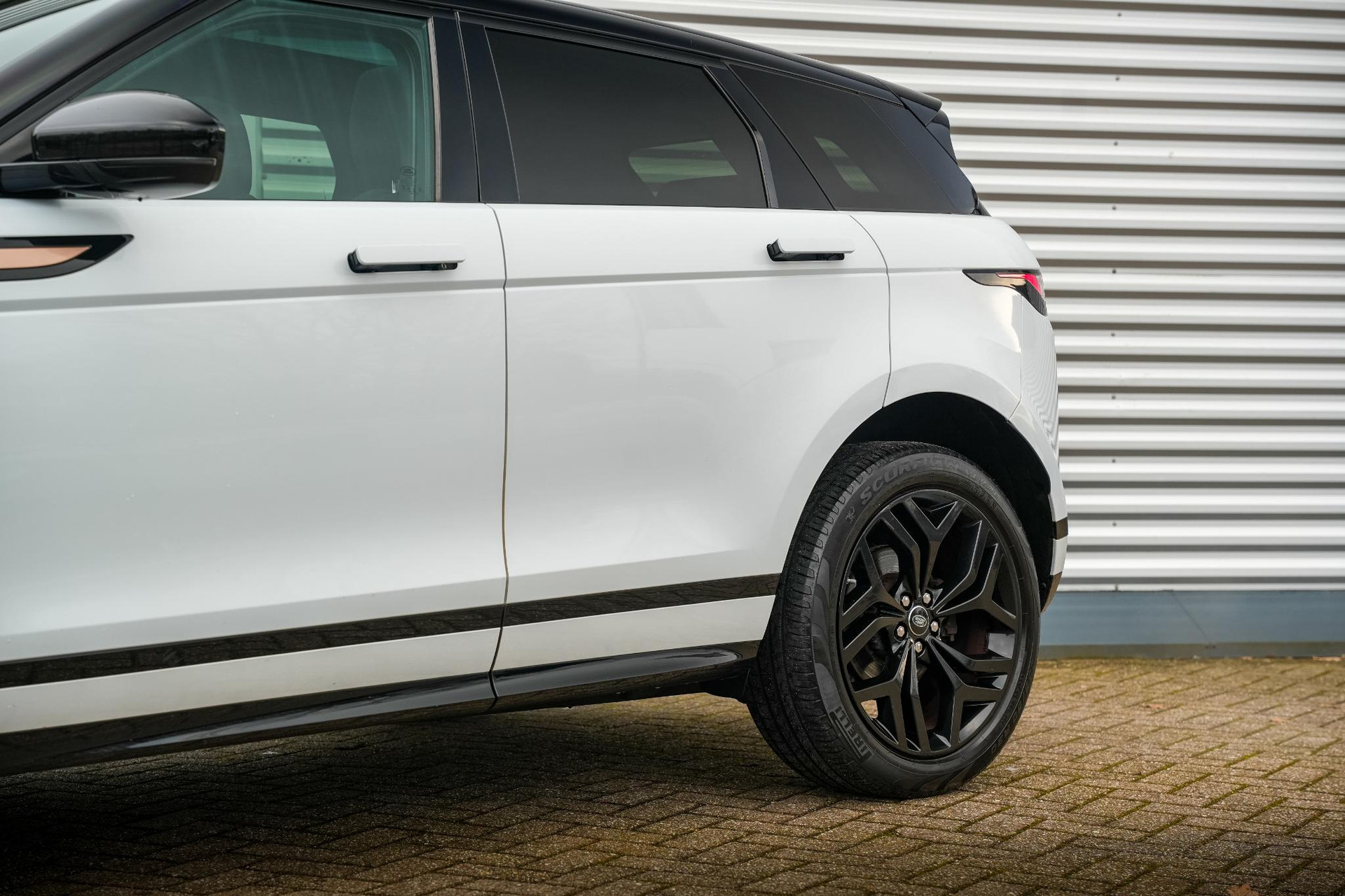 Land Rover Range Rover Evoque 2.0 P200 AWD Dynamic 2019  31