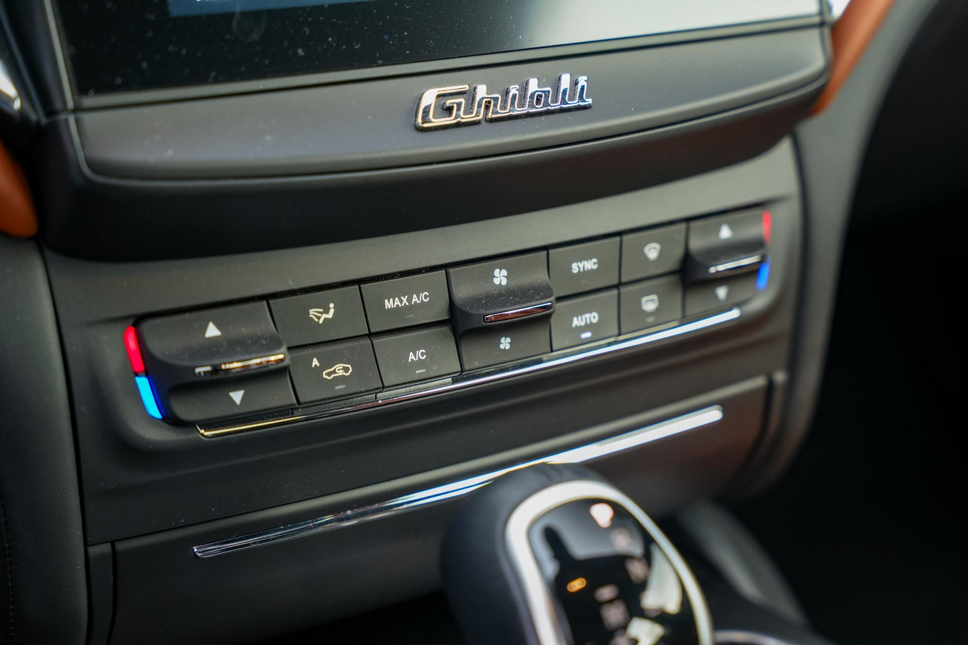 Maserati Ghibli 3.0 V6 GranLusso 2018  16