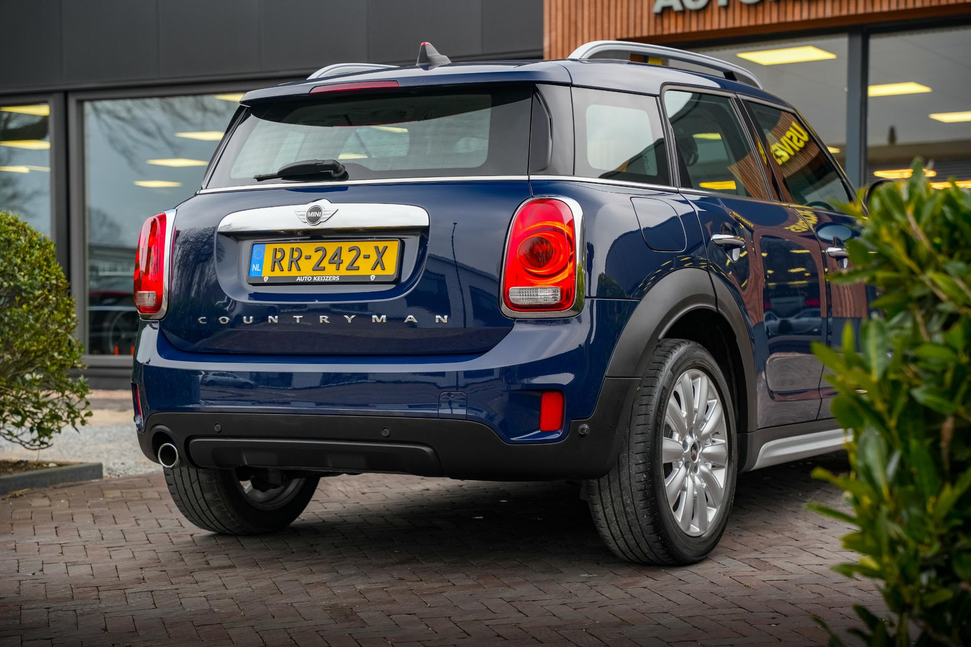 MINI Countryman 2.0 Cooper D Chili 2018 Mini yours lapisluxury blue 11