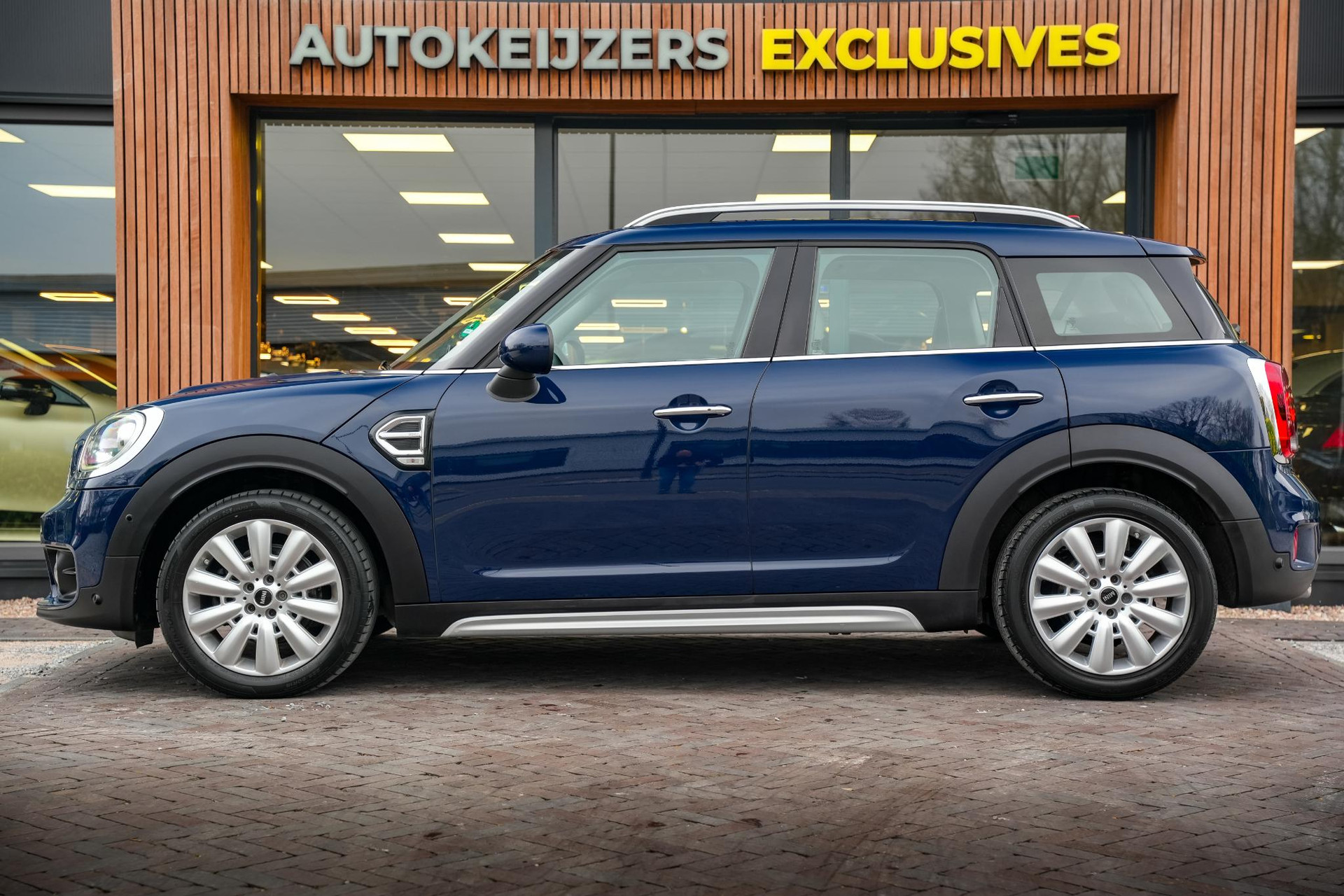 MINI Countryman 2.0 Cooper D Chili 2018 Mini yours lapisluxury blue 5