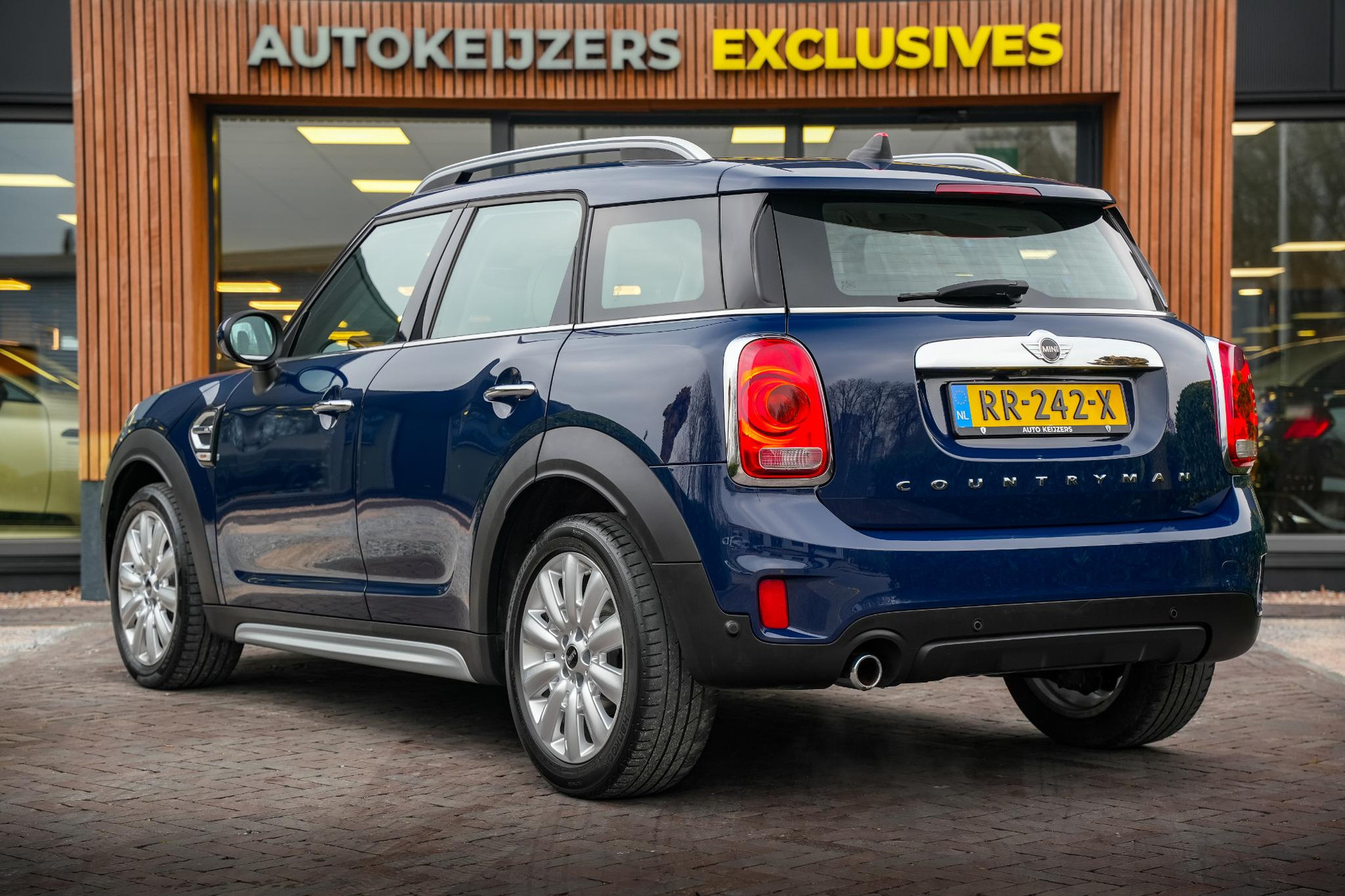 MINI Countryman 2.0 Cooper D Chili 2018 Mini yours lapisluxury blue 7