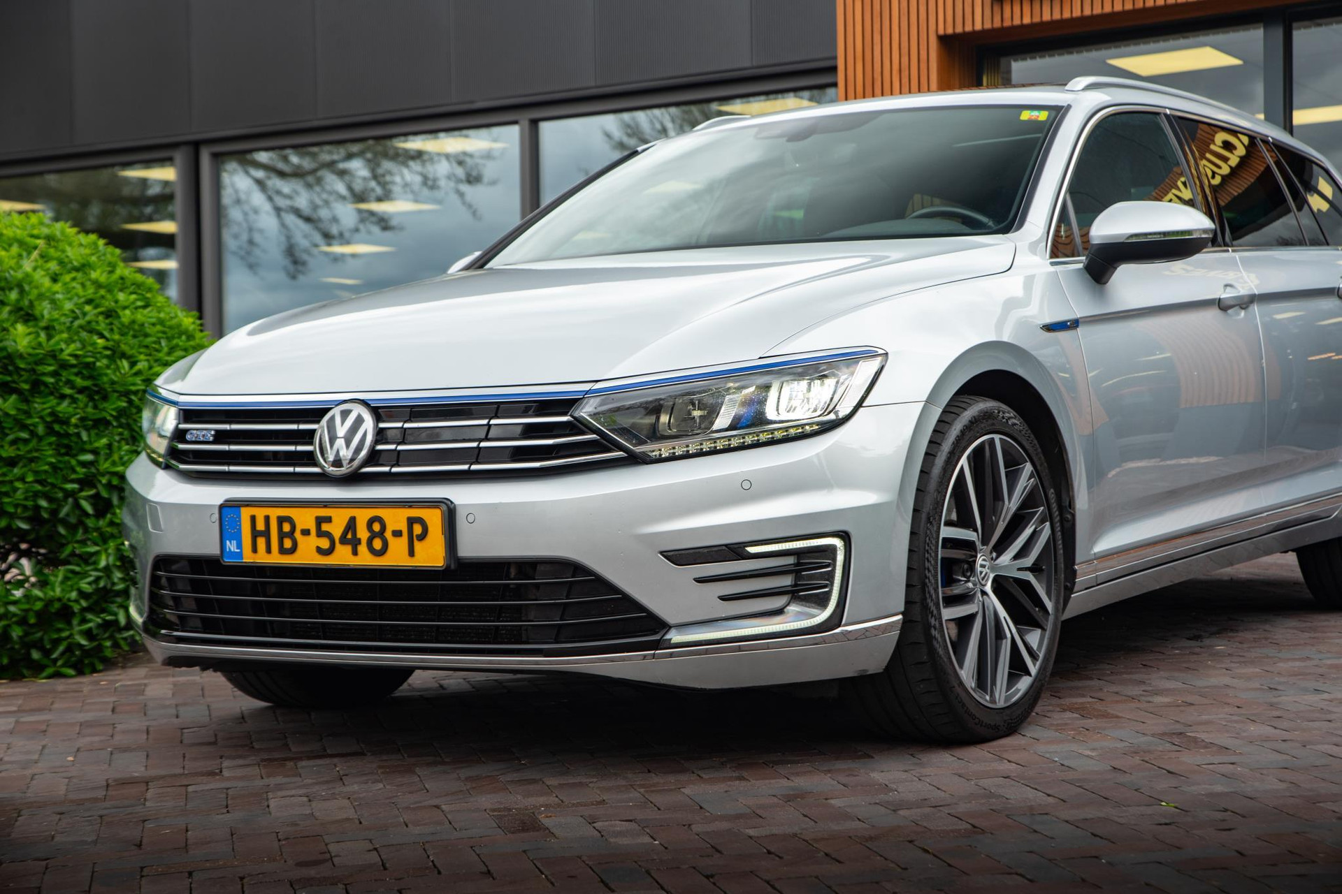 Volkswagen Passat Variant 1.4 TSI GTE Highline 2015 Reflex silver metallic 13