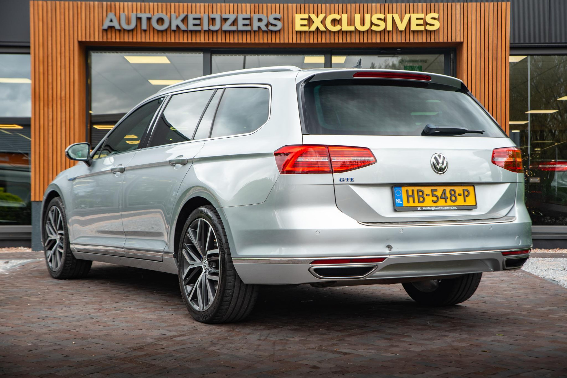 Volkswagen Passat Variant 1.4 TSI GTE Highline 2015 Reflex silver metallic 7