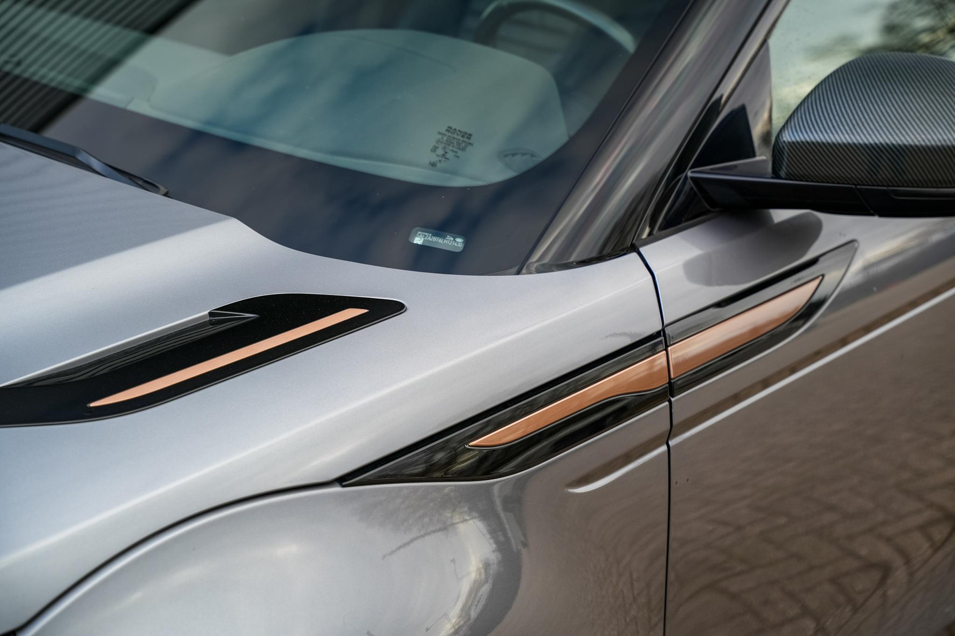 Land Rover Range Rover Evoque P300e 2021 EIGER GREY 33