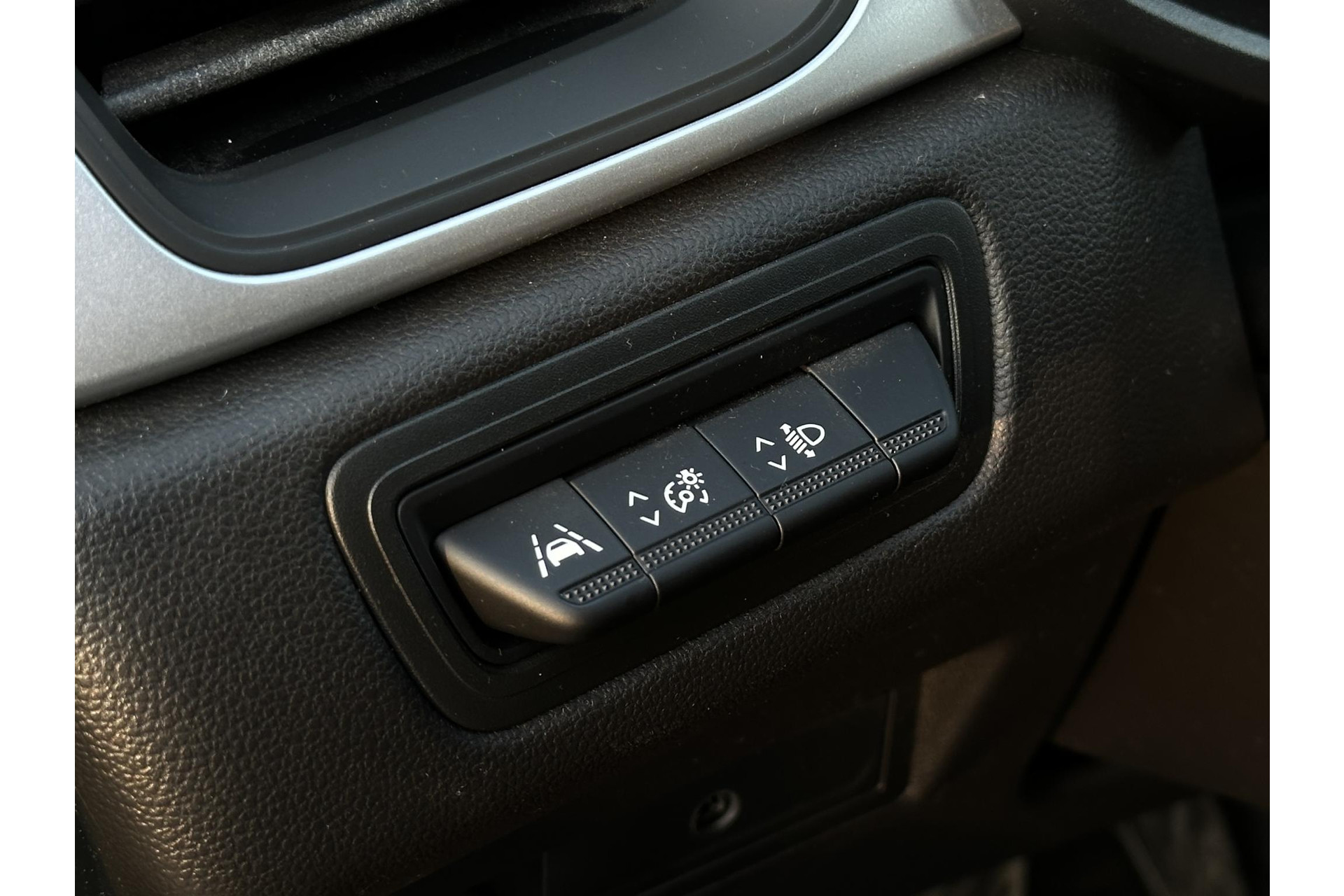 Renault Captur 1.0 TCe 100 Bi-Fuel Zen 2020 Noir etoilé gne 12