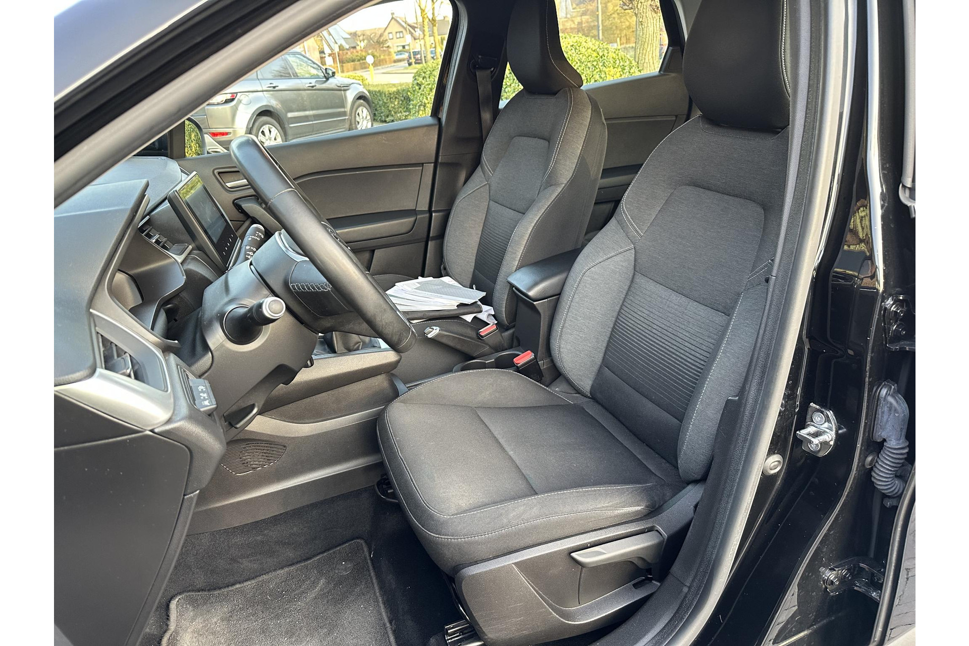 Renault Captur 1.0 TCe 100 Bi-Fuel Zen 2020 Noir etoilé gne 6