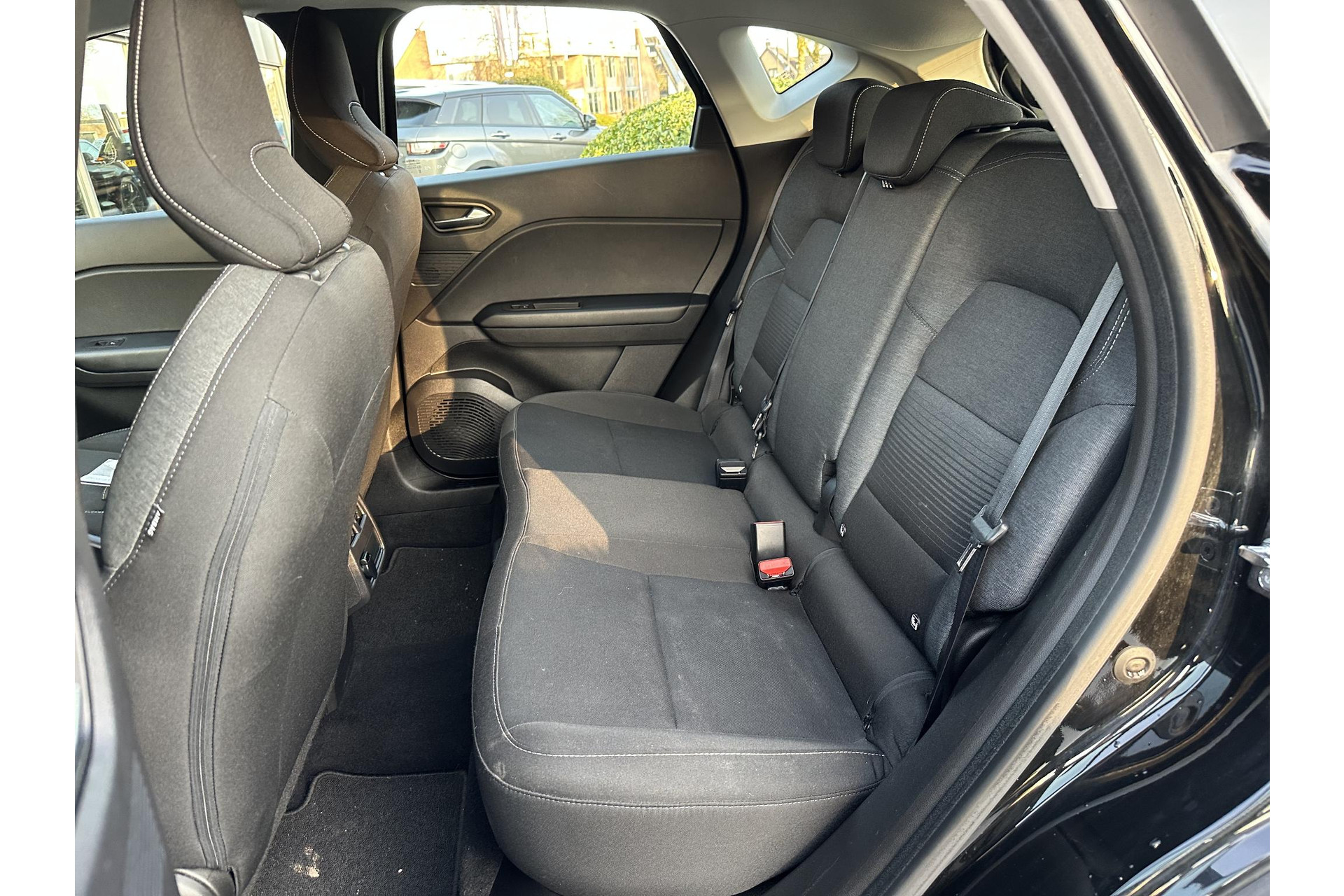 Renault Captur 1.0 TCe 100 Bi-Fuel Zen 2020 Noir etoilé gne 8