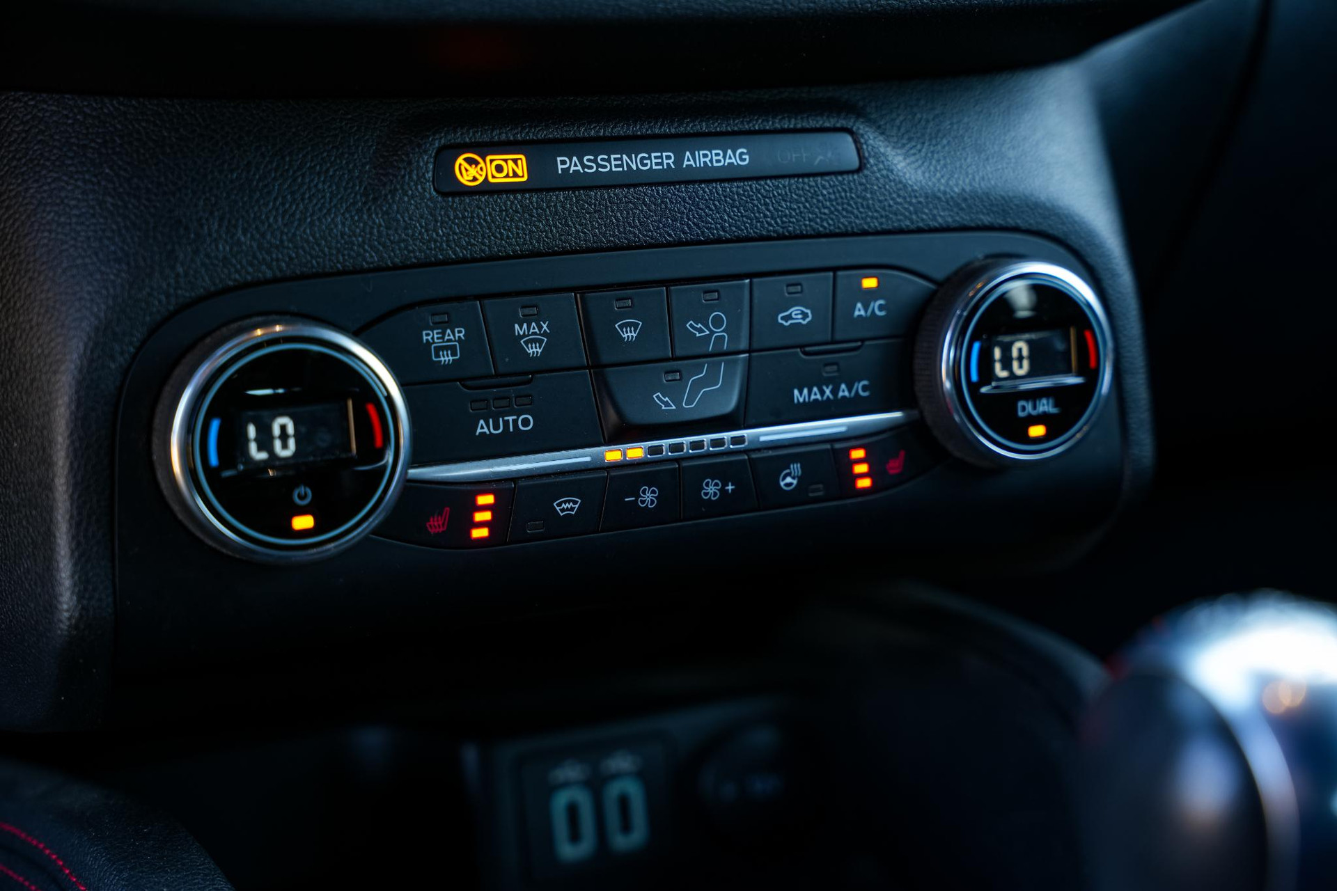 Ford Kuga 1.5 EcoBoost ST line 2021  16