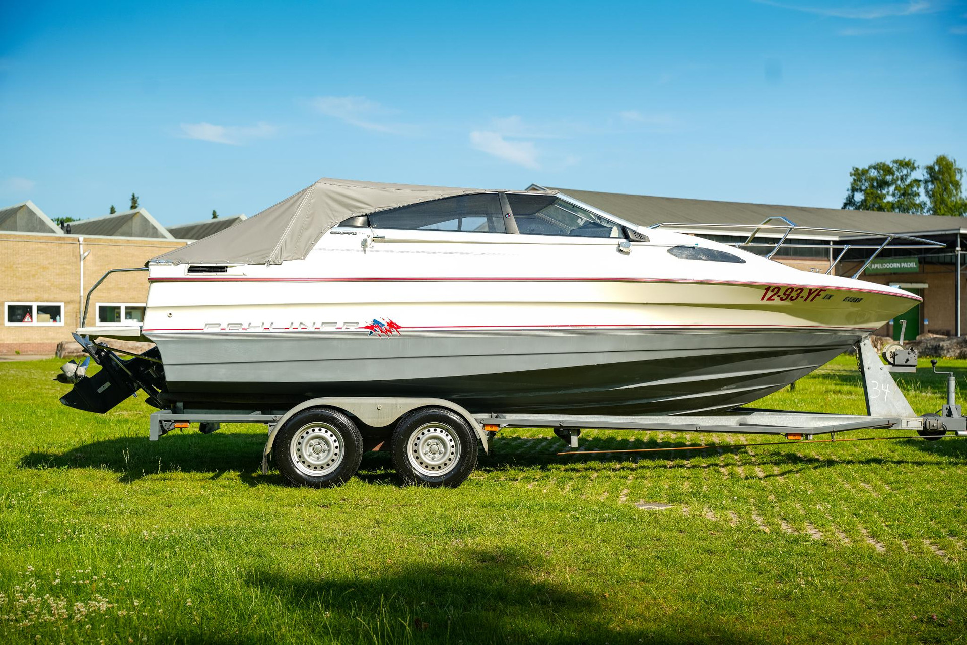 Bayliner  Capri Motorboot 2001  10