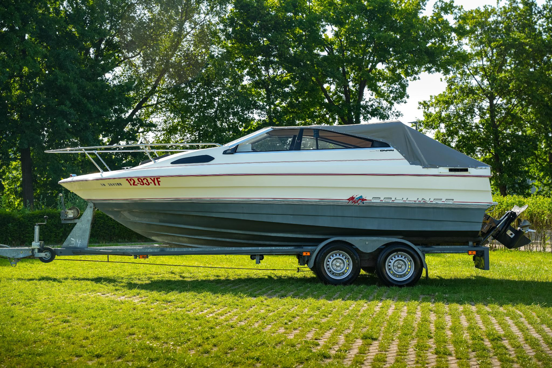 Bayliner  Capri Motorboot 2001  3