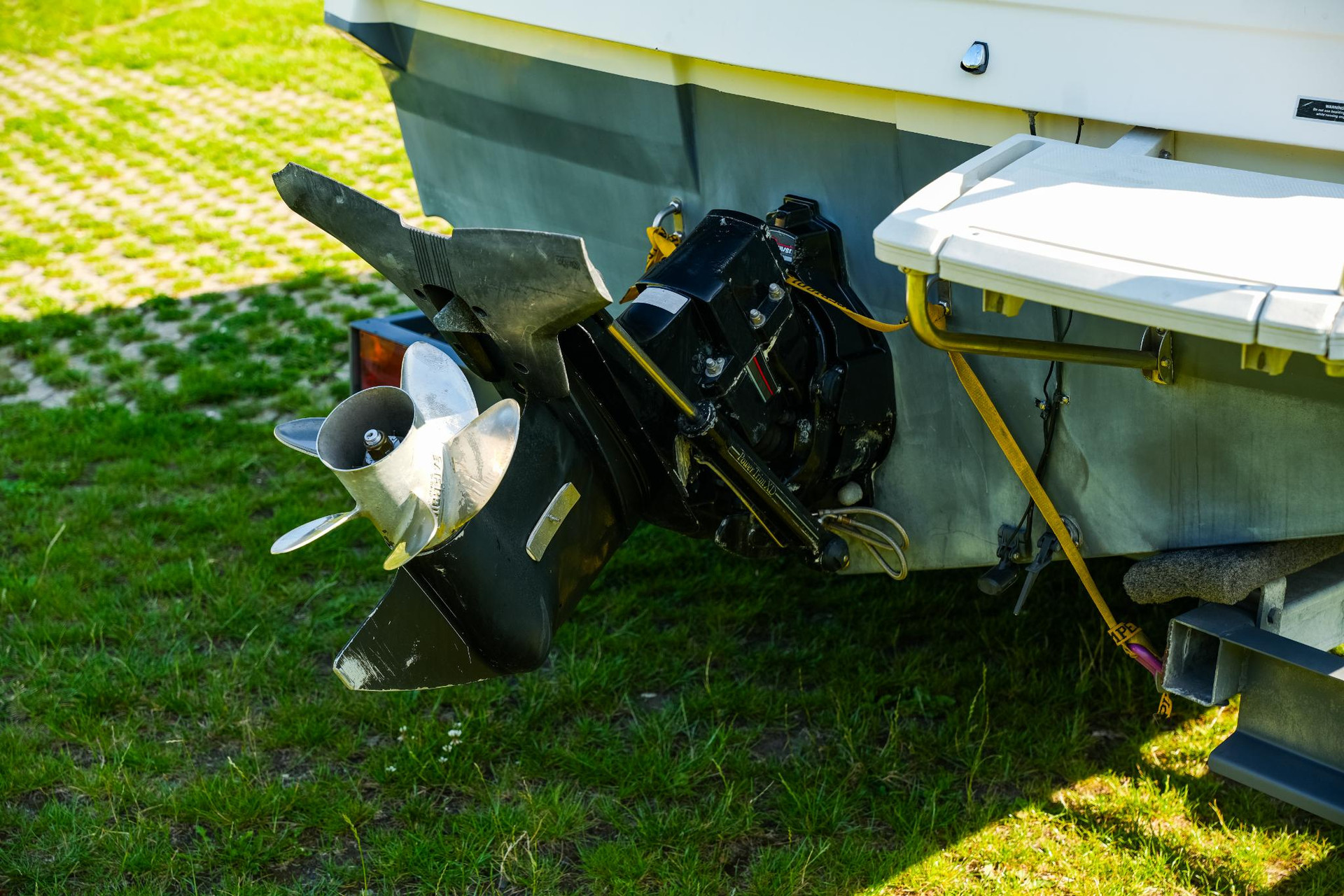 Bayliner  Capri Motorboot 2001  8