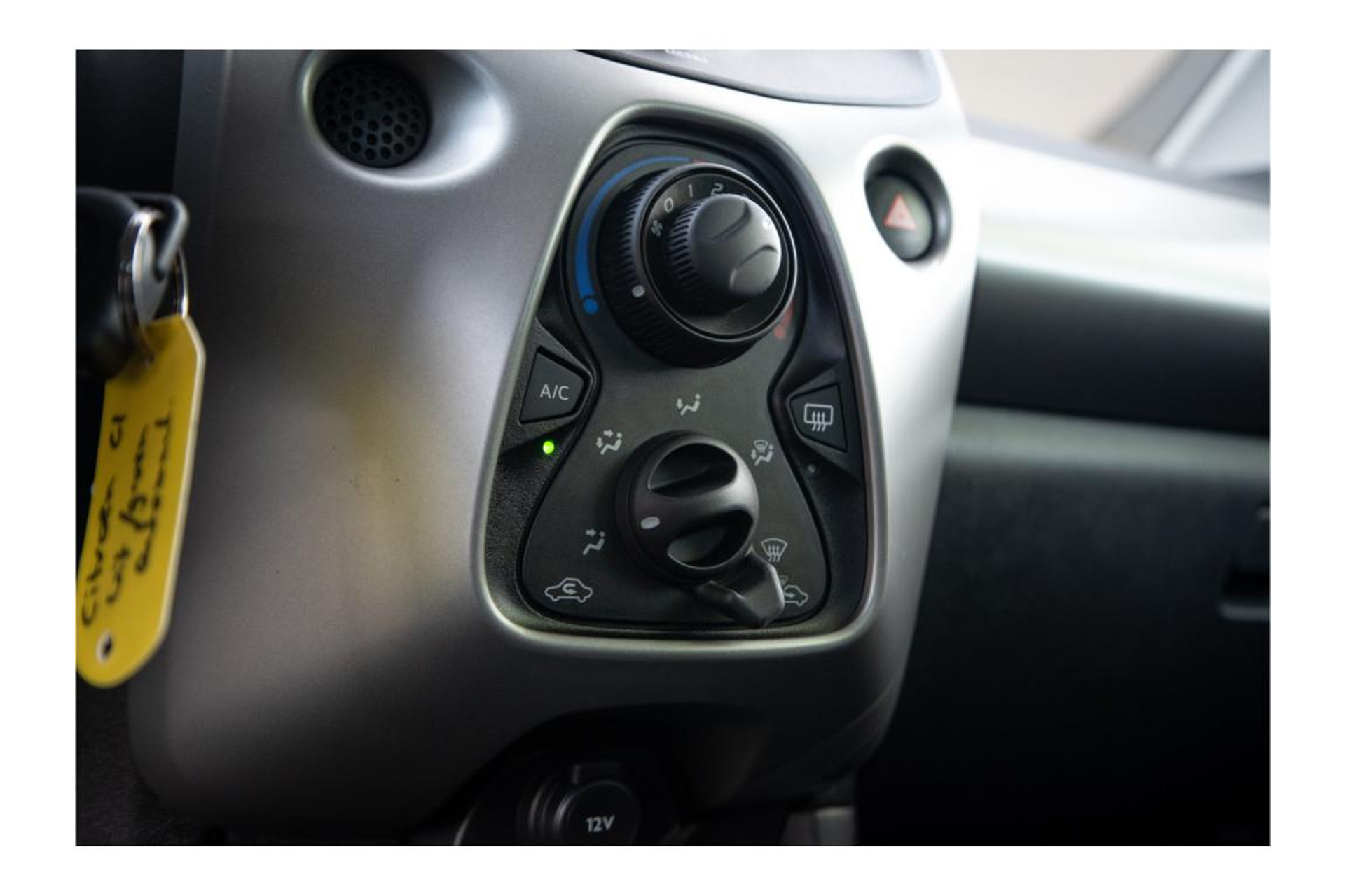 Citroën C1 1.0 VTi Shine 2016  16