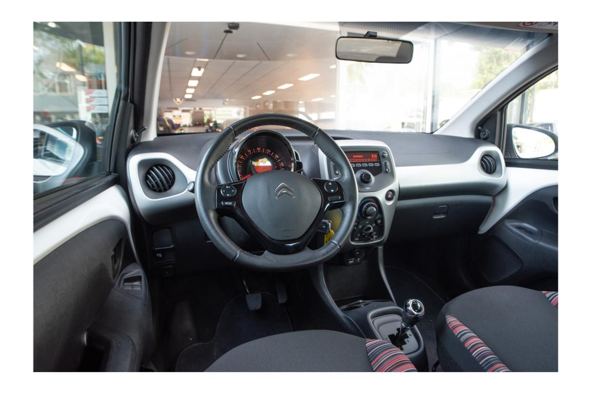 Citroën C1 1.0 VTi Shine 2016  2