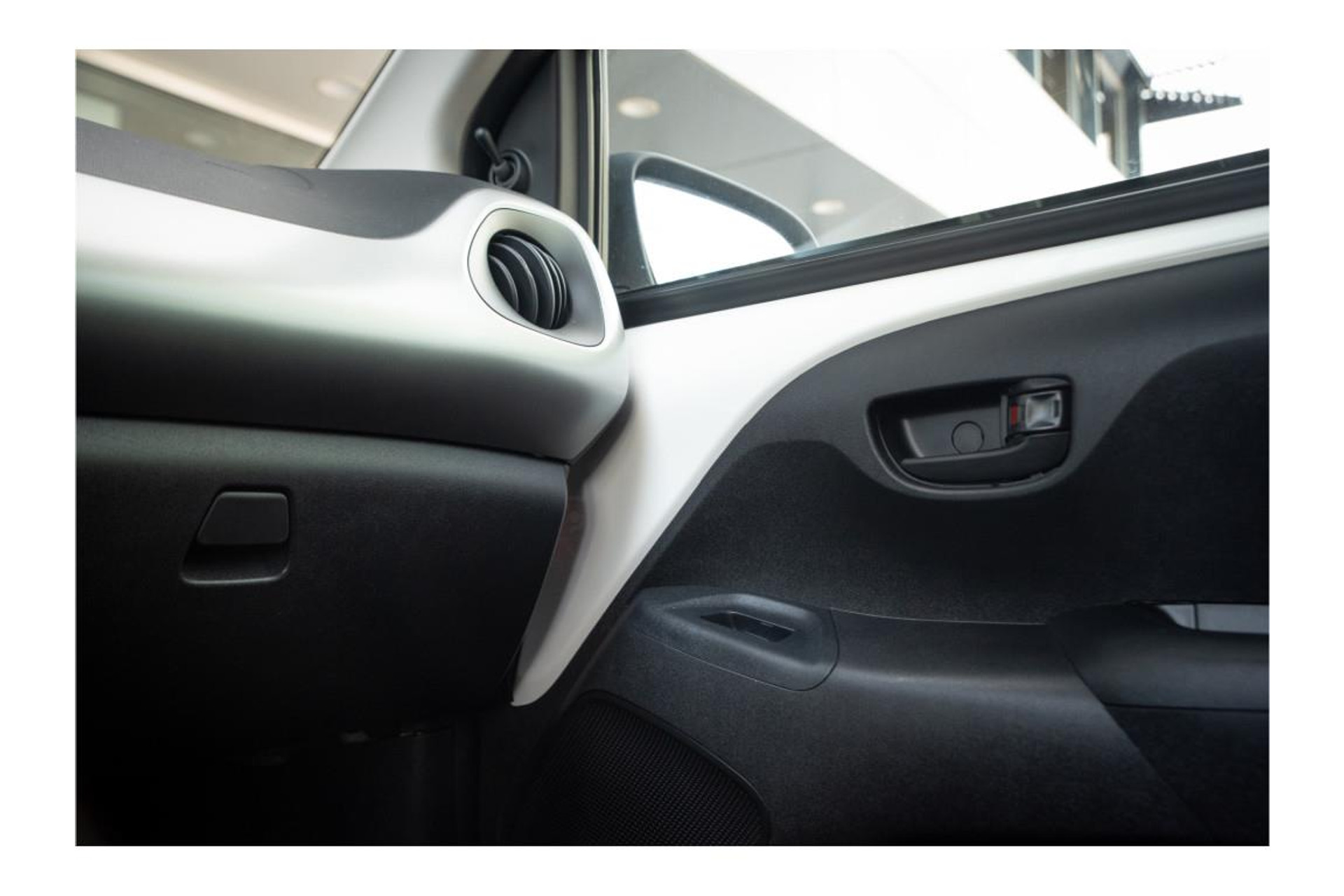 Citroën C1 1.0 VTi Shine 2016  20