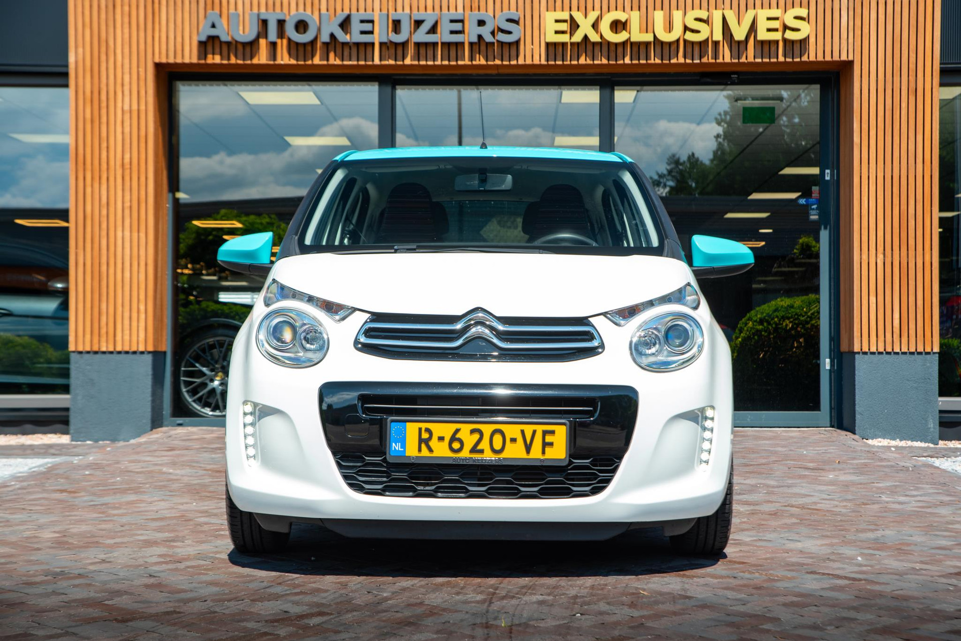 Citroën C1 1.0 VTi Shine 2016  3