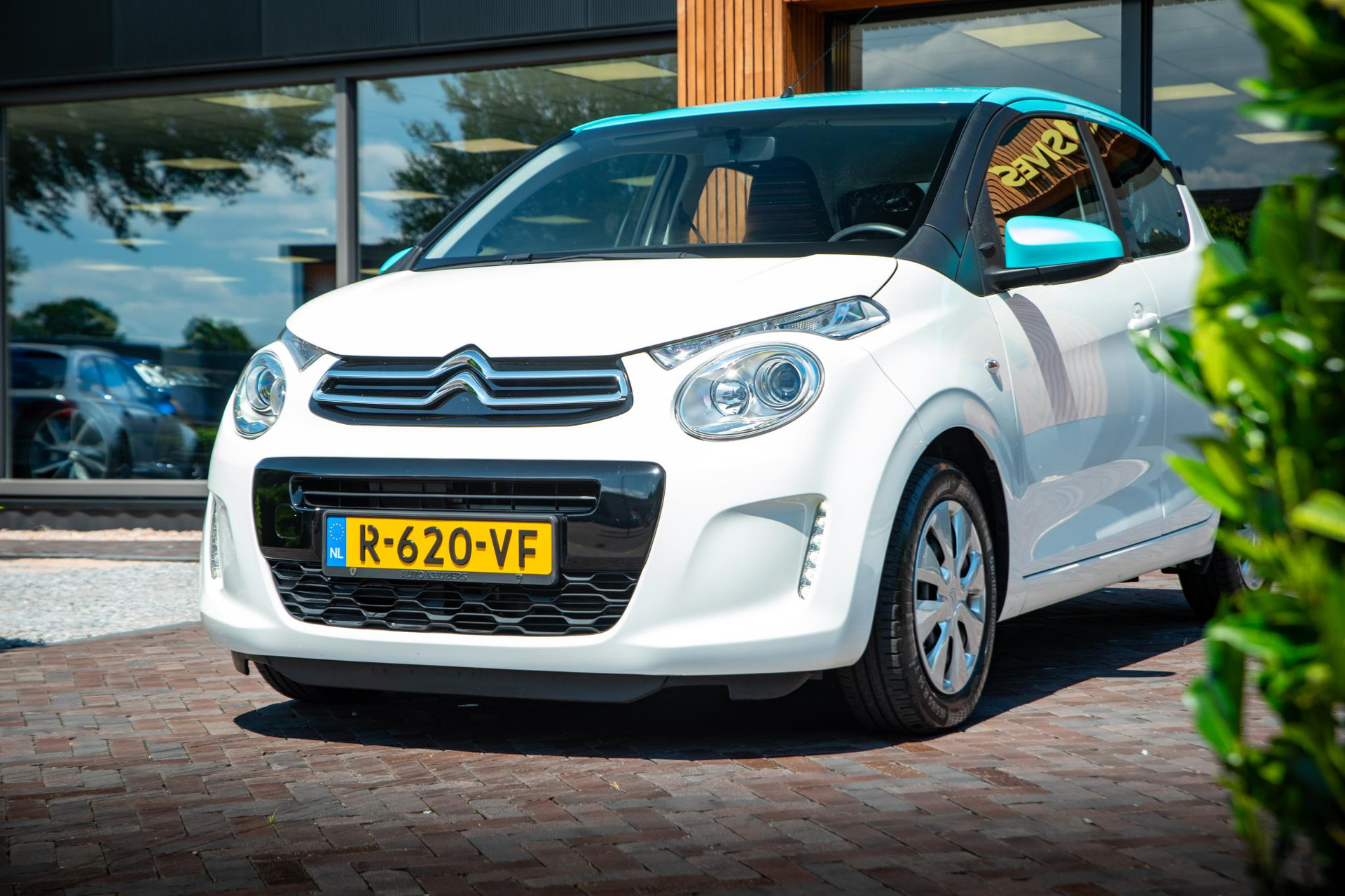 Citroën C1 1.0 VTi Shine 2016  5