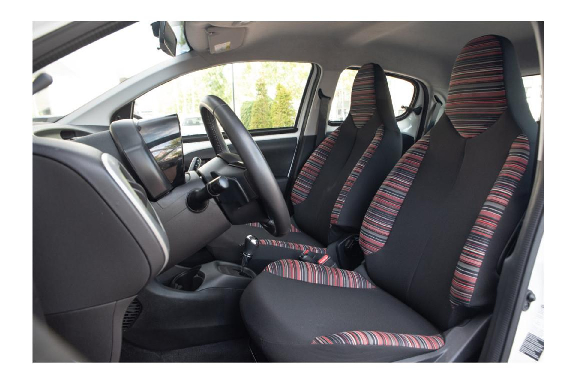 Citroën C1 1.0 VTi Shine 2016  8