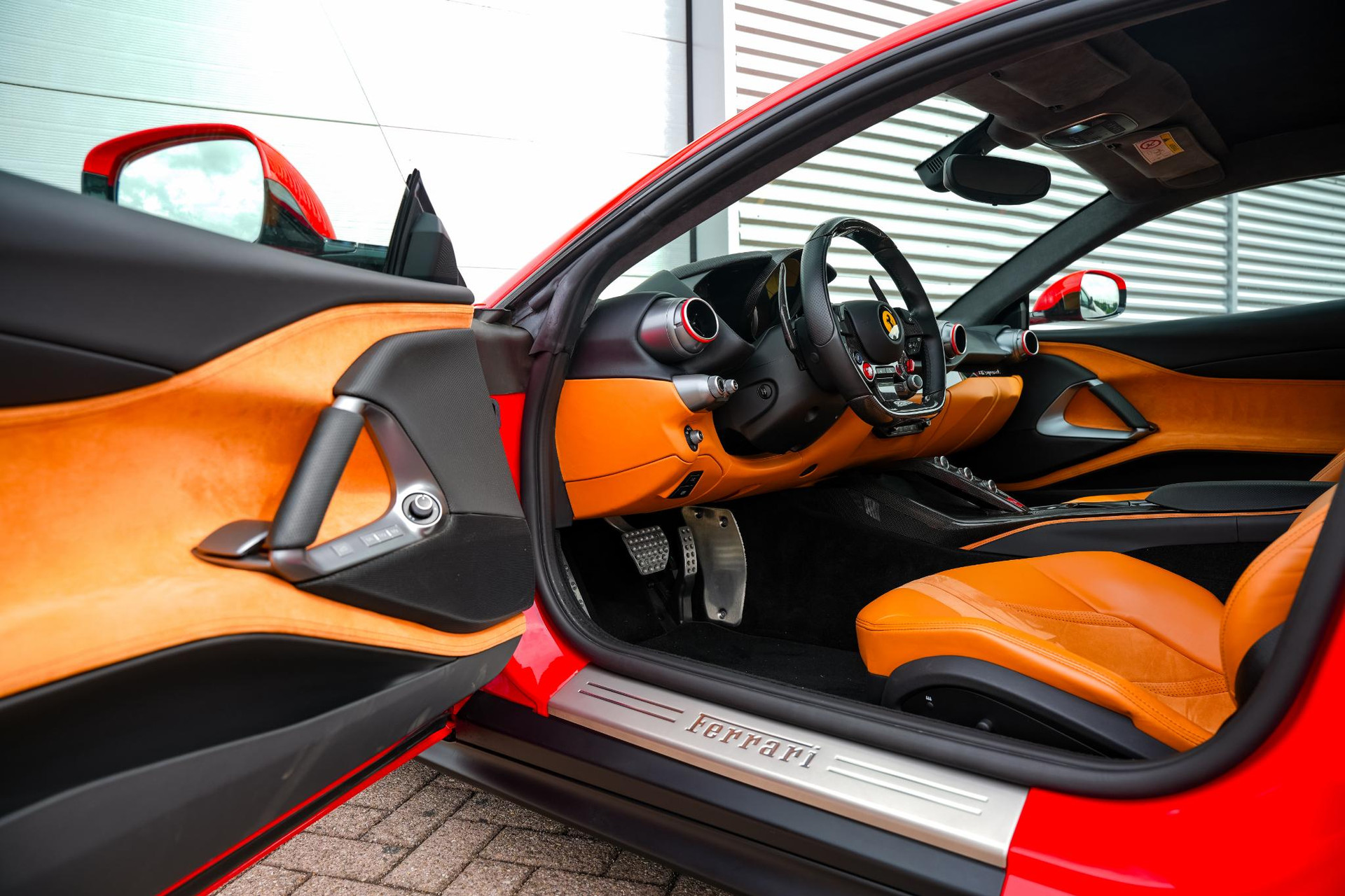 Ferrari 812 6.5 V12 Superfast HELE 2019 Rosso Scuderia 2