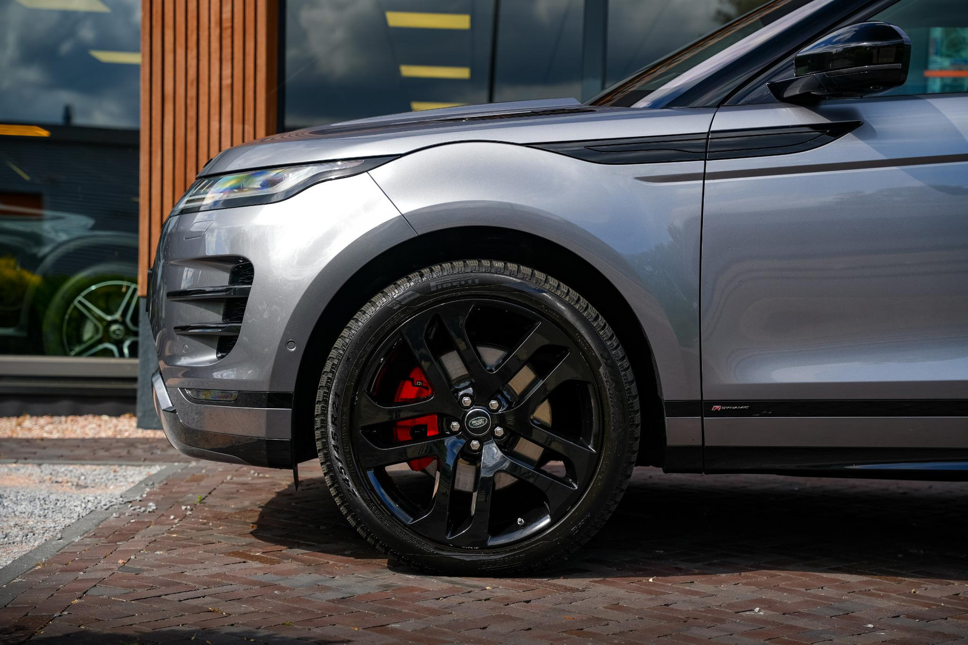 Land Rover Range Rover Evoque 2.0 P300 AWD R-Dynamic HSE 2019  11