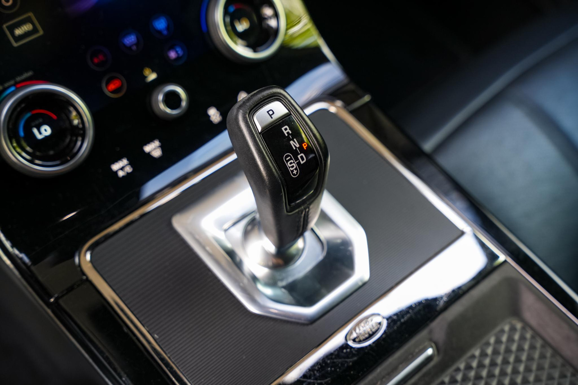 Land Rover Range Rover Evoque 2.0 P300 AWD R-Dynamic HSE 2019  14