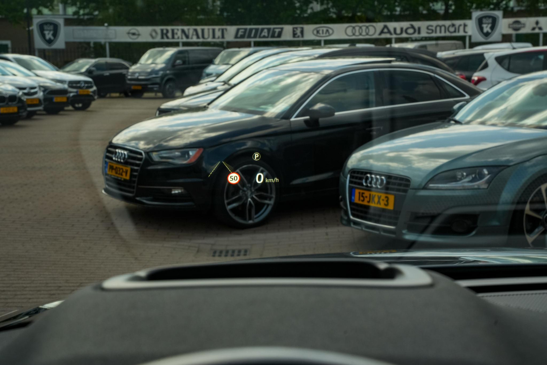 Land Rover Range Rover Evoque 2.0 P300 AWD R-Dynamic HSE 2019  29