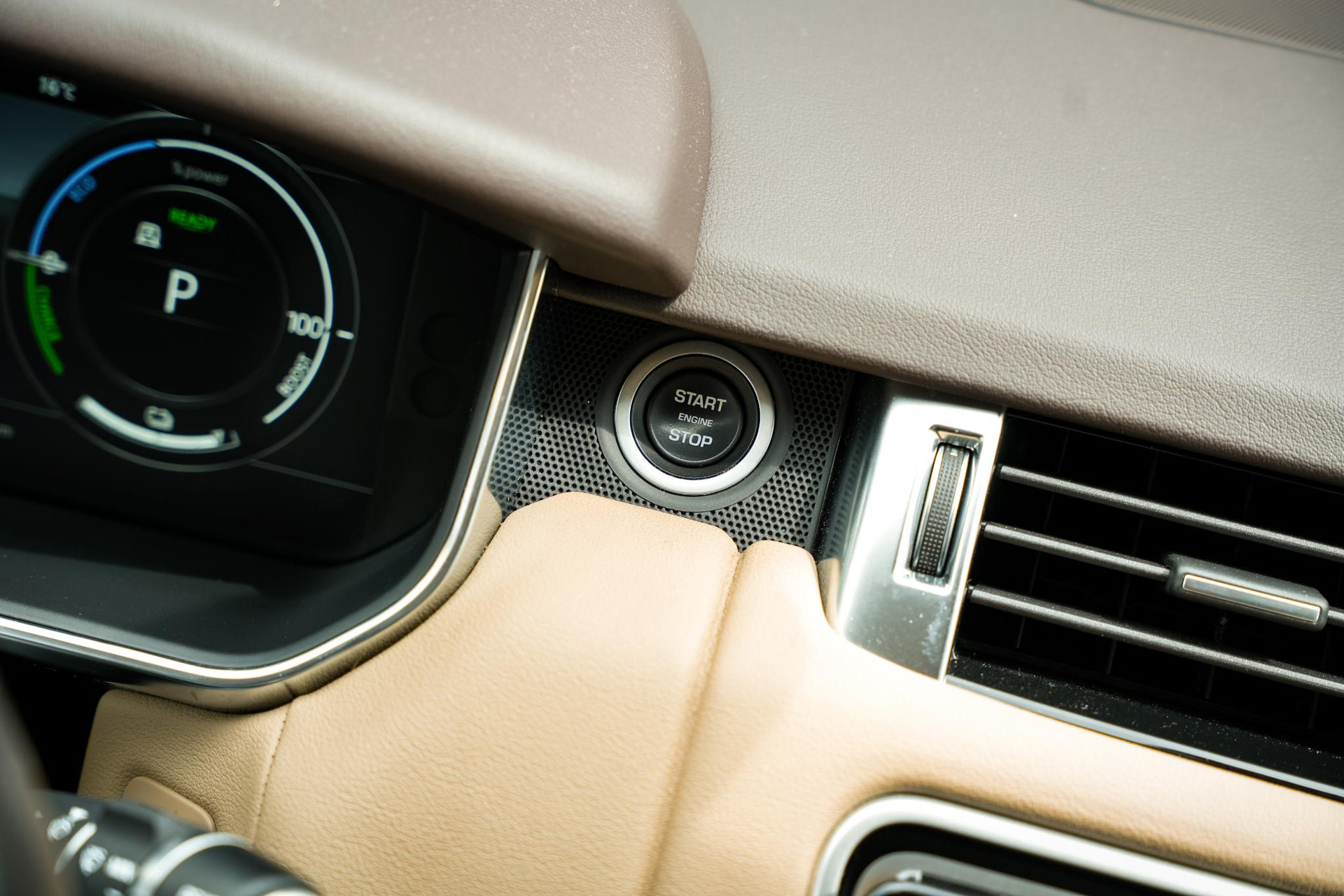 Land Rover Range Rover Sport 2.0 P400e HSE Dynamic 2018  24