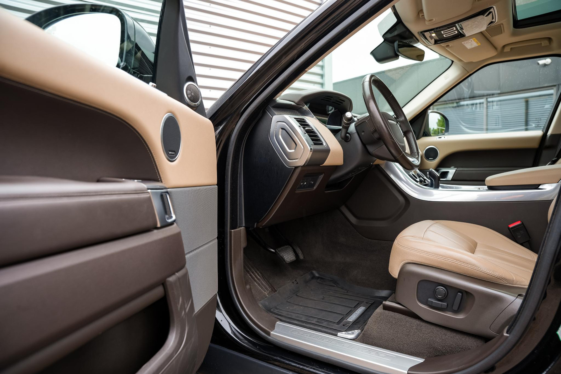 Land Rover Range Rover Sport 2.0 P400e HSE Dynamic 2018  6