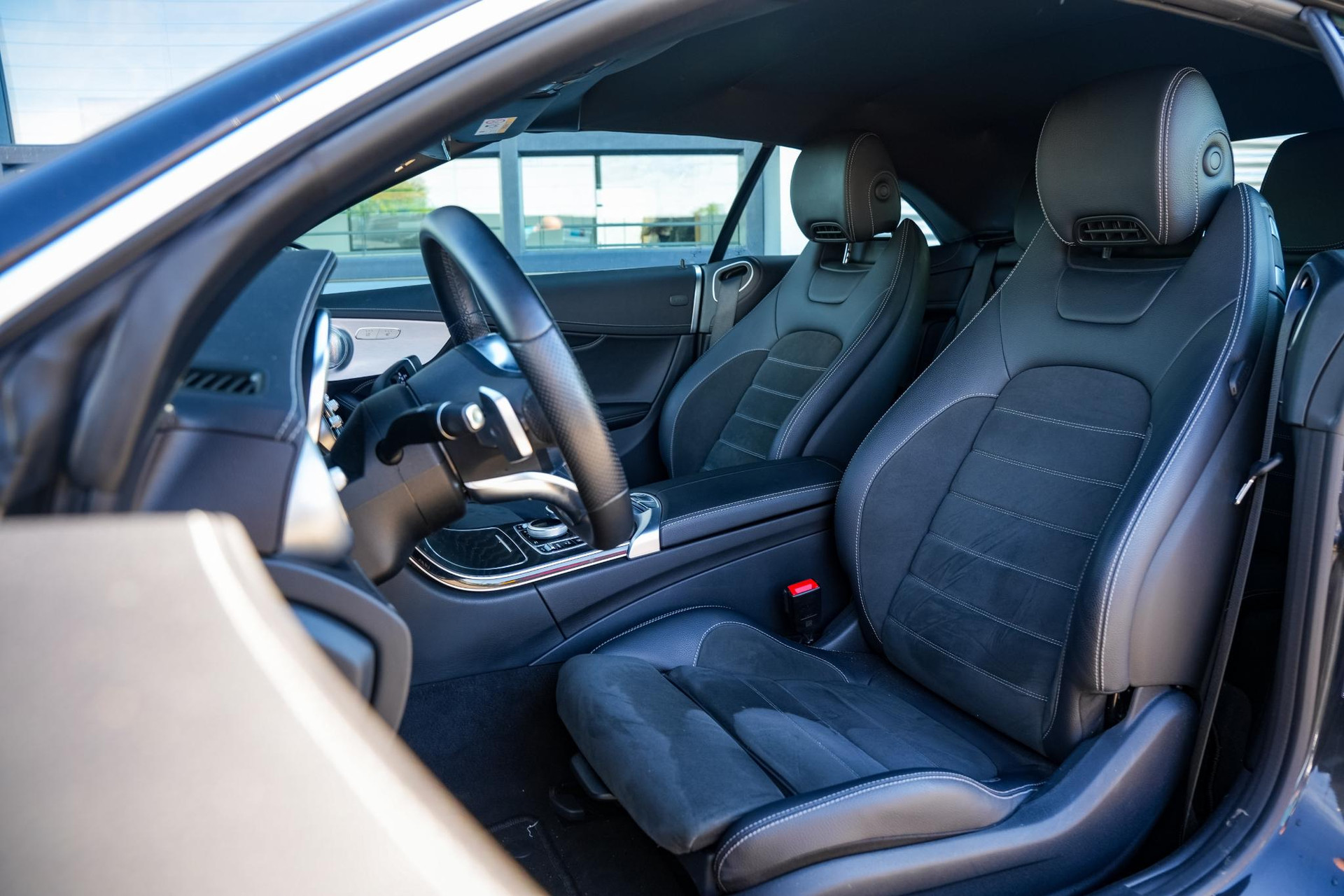Mercedes-Benz C-Klasse Cabrio 200 AMG Line 2022  8