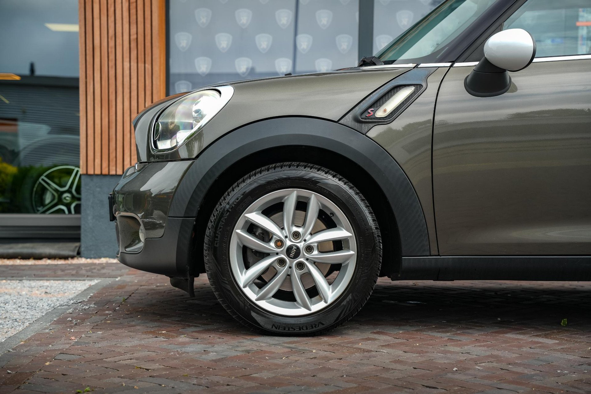 MINI Countryman 1.6 Cooper S ALL4 Chili 2011  12