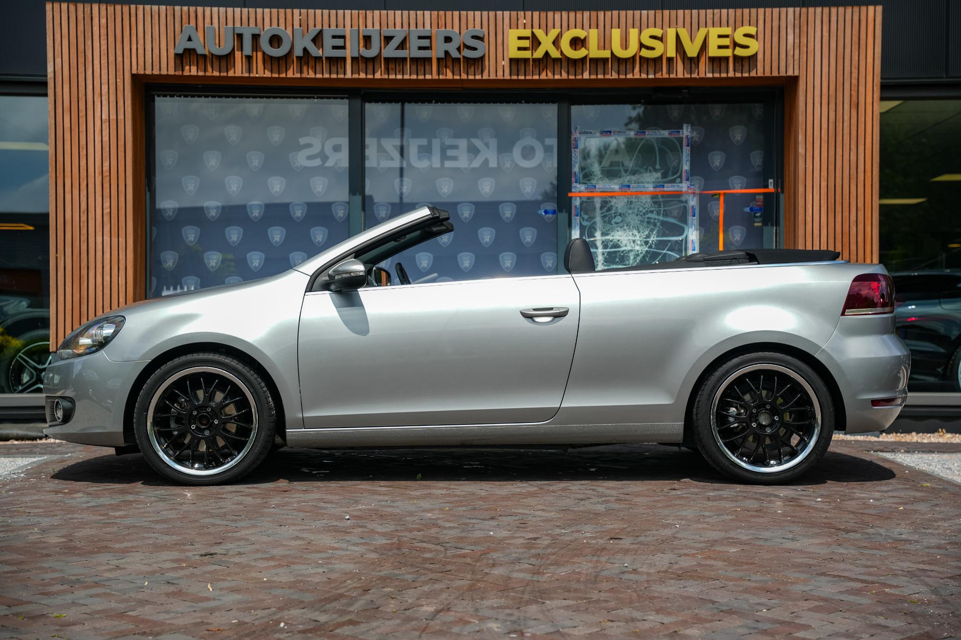 Volkswagen GOLF Cabriolet 1.2 TSI BlueMotion 2012 Tungsten silver / zwart dak 5