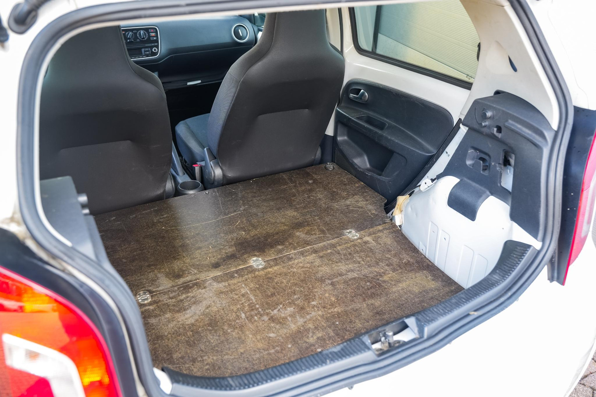 Volkswagen up! Load Up! 2016  12