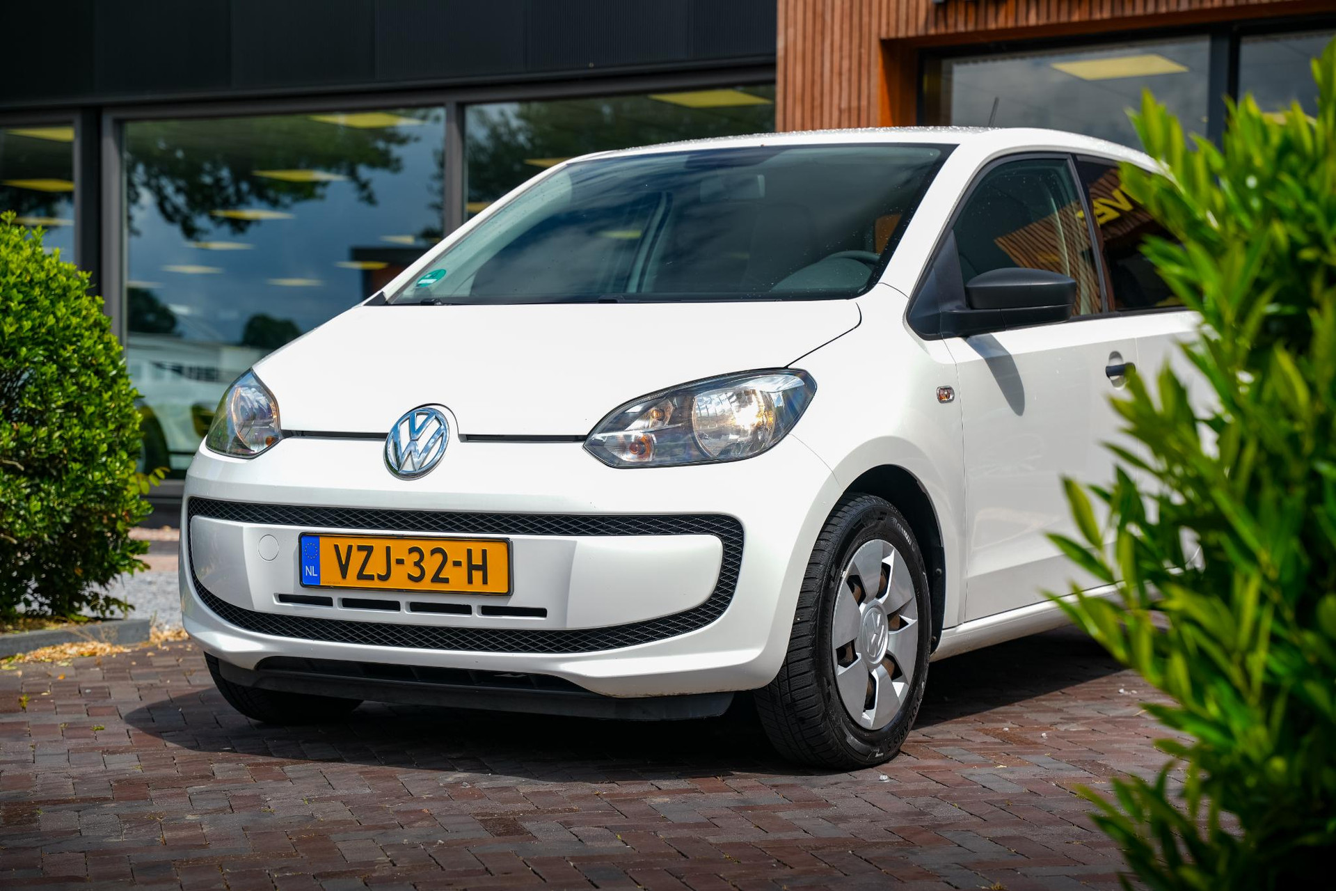 Volkswagen up! Load Up! 2016  14