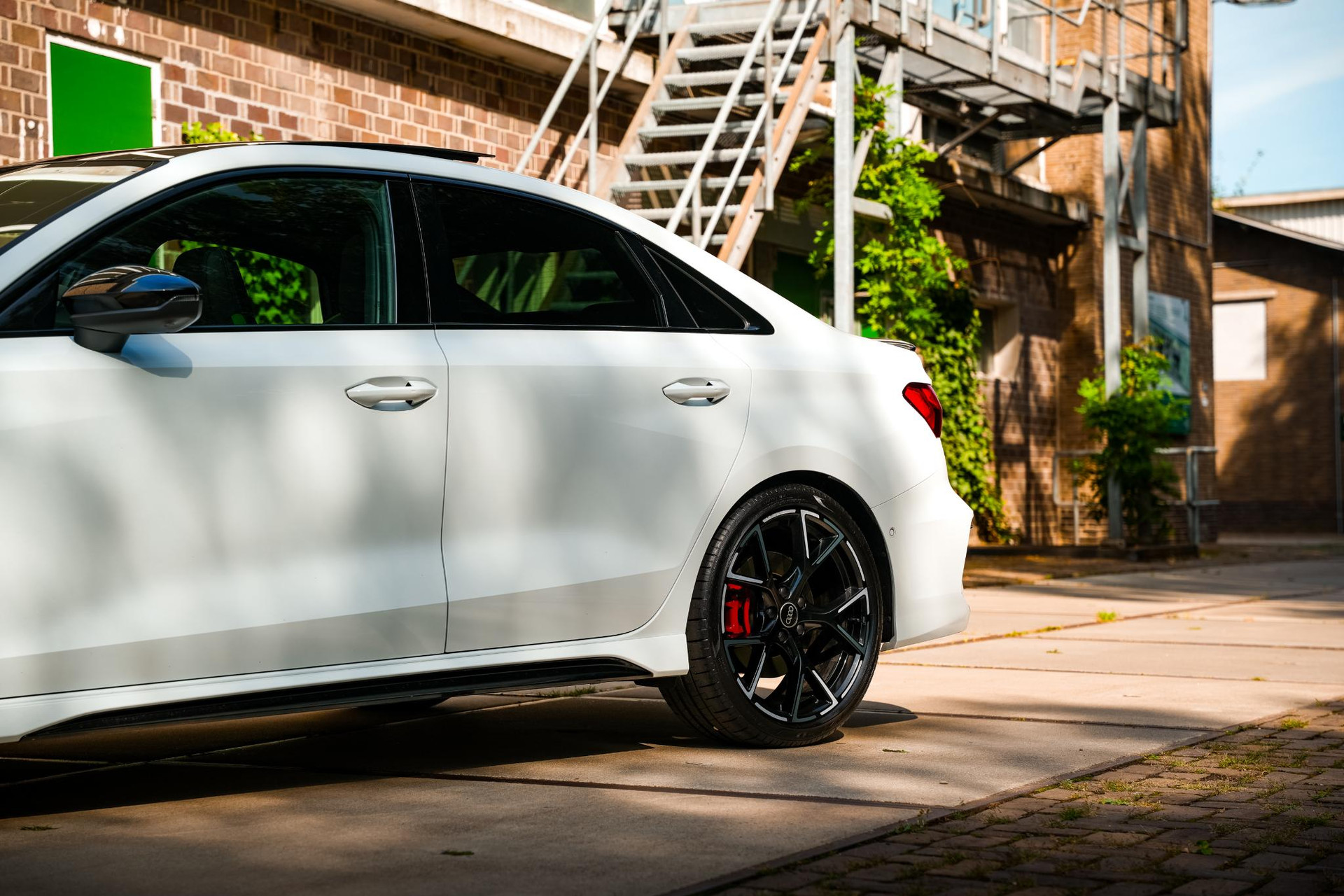 Audi A3 Limousine 2.5 TFSI RS 3 quattro 2023 Gletsjerwit metallic 11