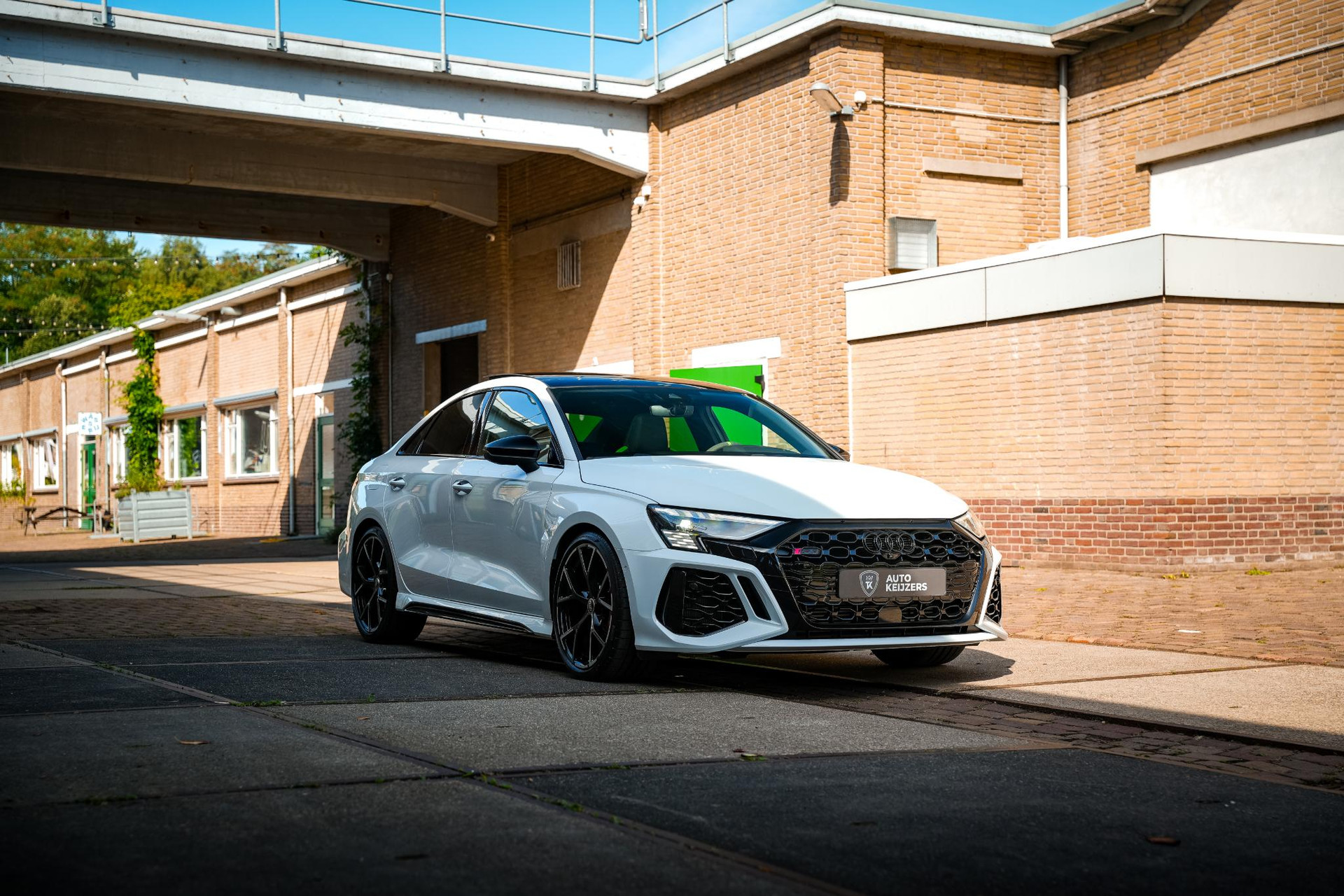 Audi A3 Limousine 2.5 TFSI RS 3 quattro 2023 Gletsjerwit metallic 6