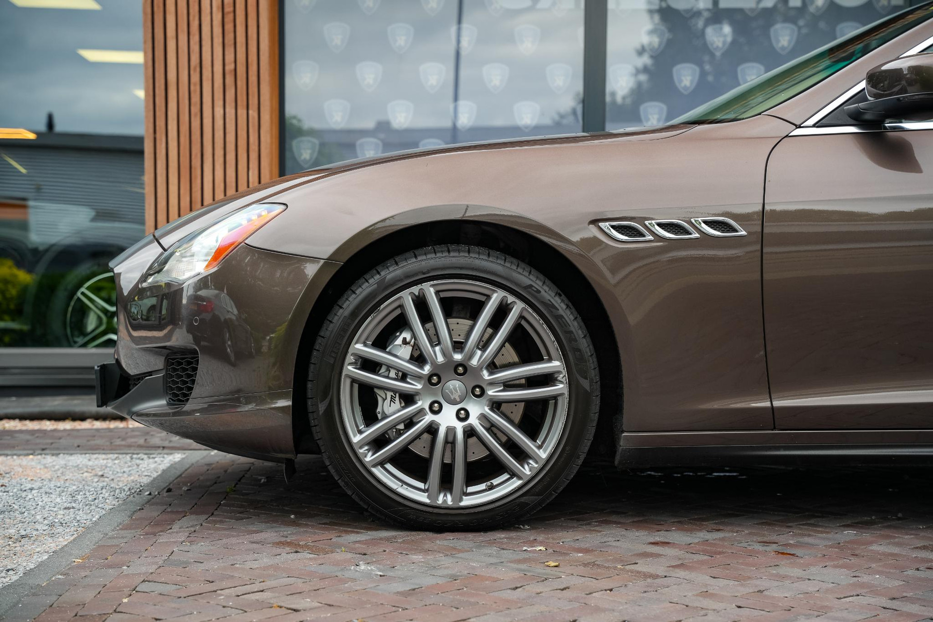 Maserati Quattroporte 3.0 S Q4 2013  12