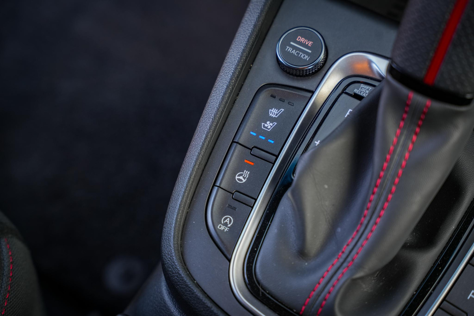 Hyundai KONA 1.6 T-GDI N-Line 2022 Atlas White (SW1) 17