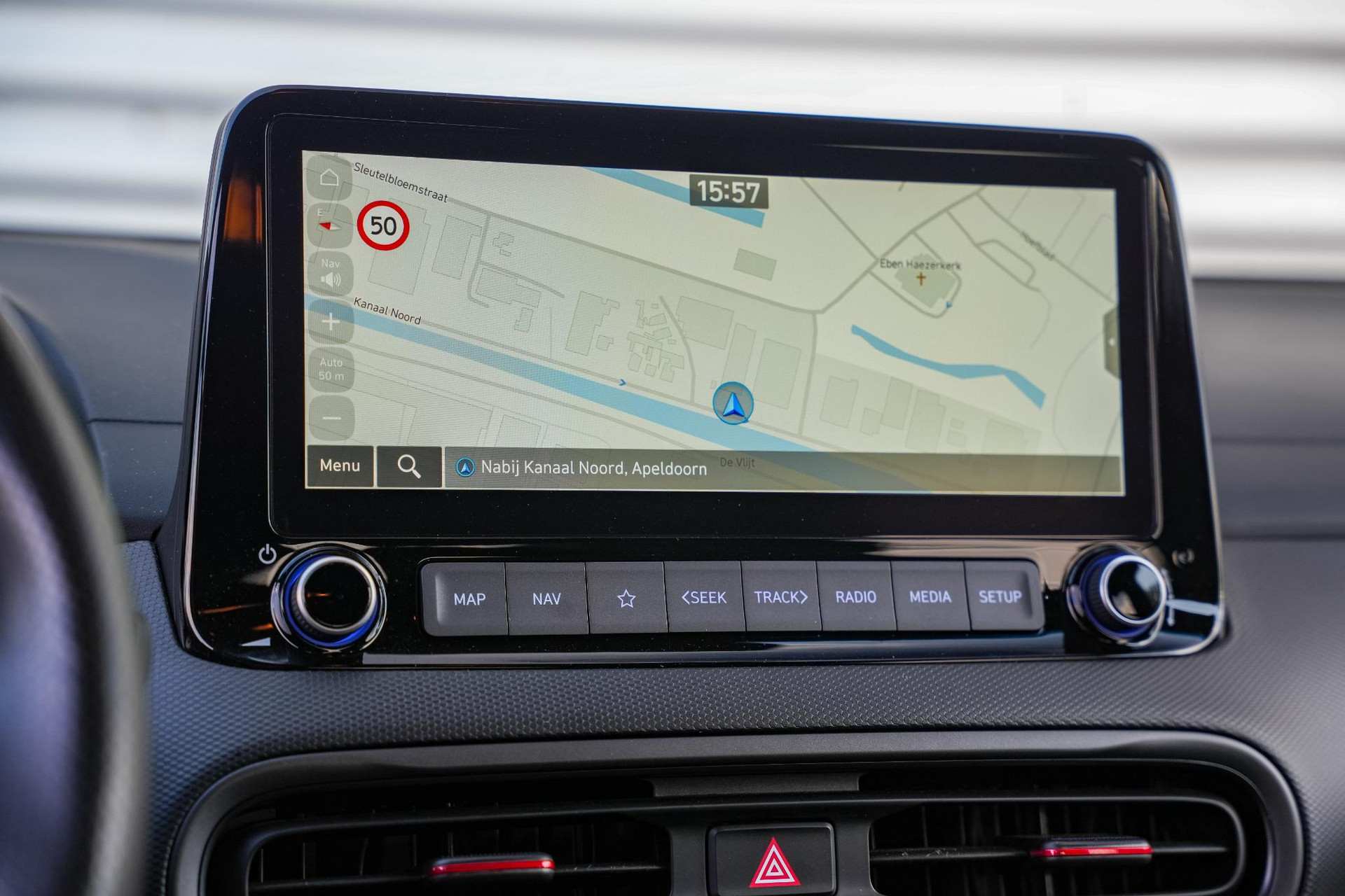 Hyundai KONA 1.6 T-GDI N-Line 2022 Atlas White (SW1) 19